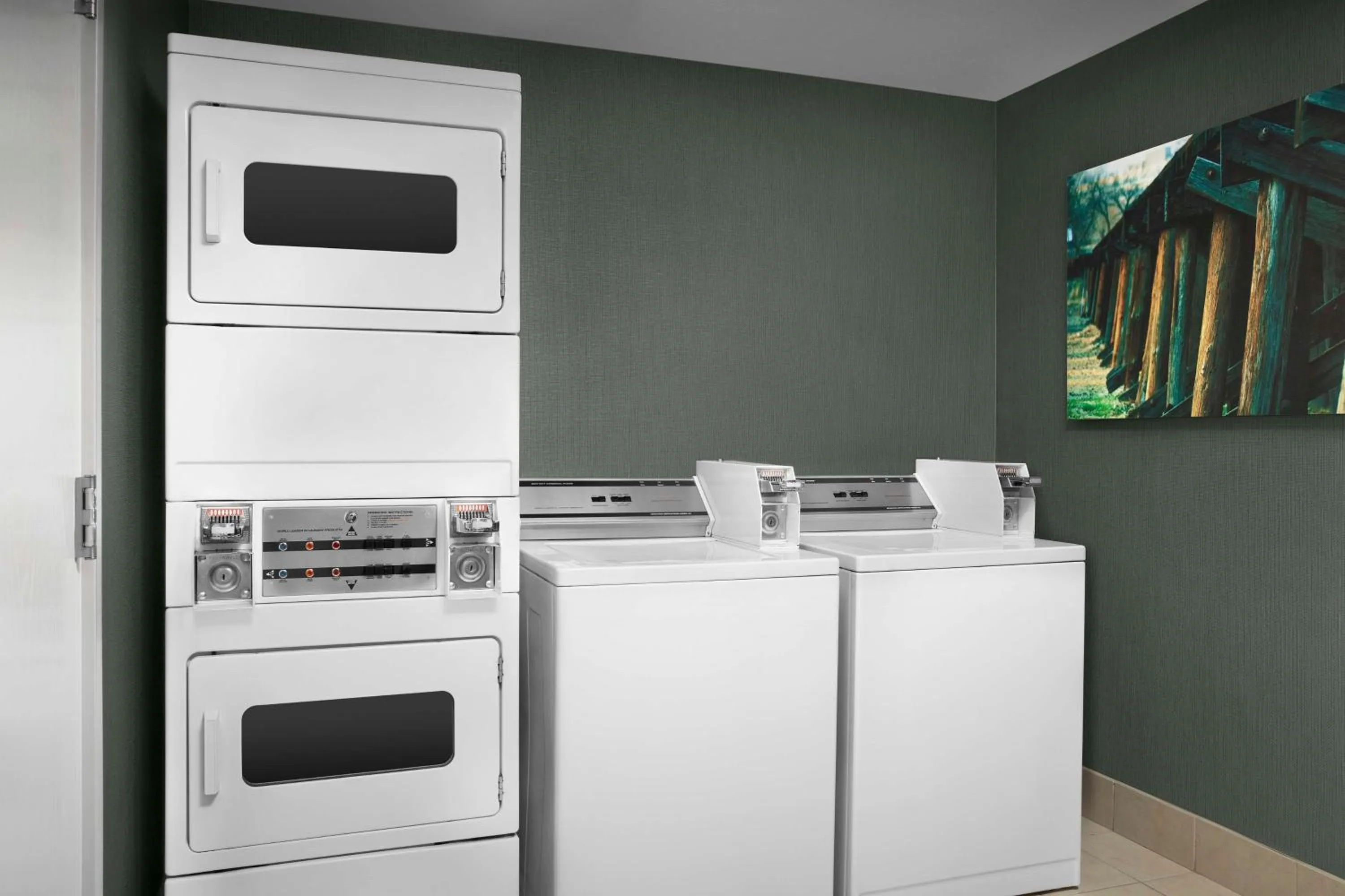 washing machine in Homewood Suites by Hilton Irving-DFW Airport