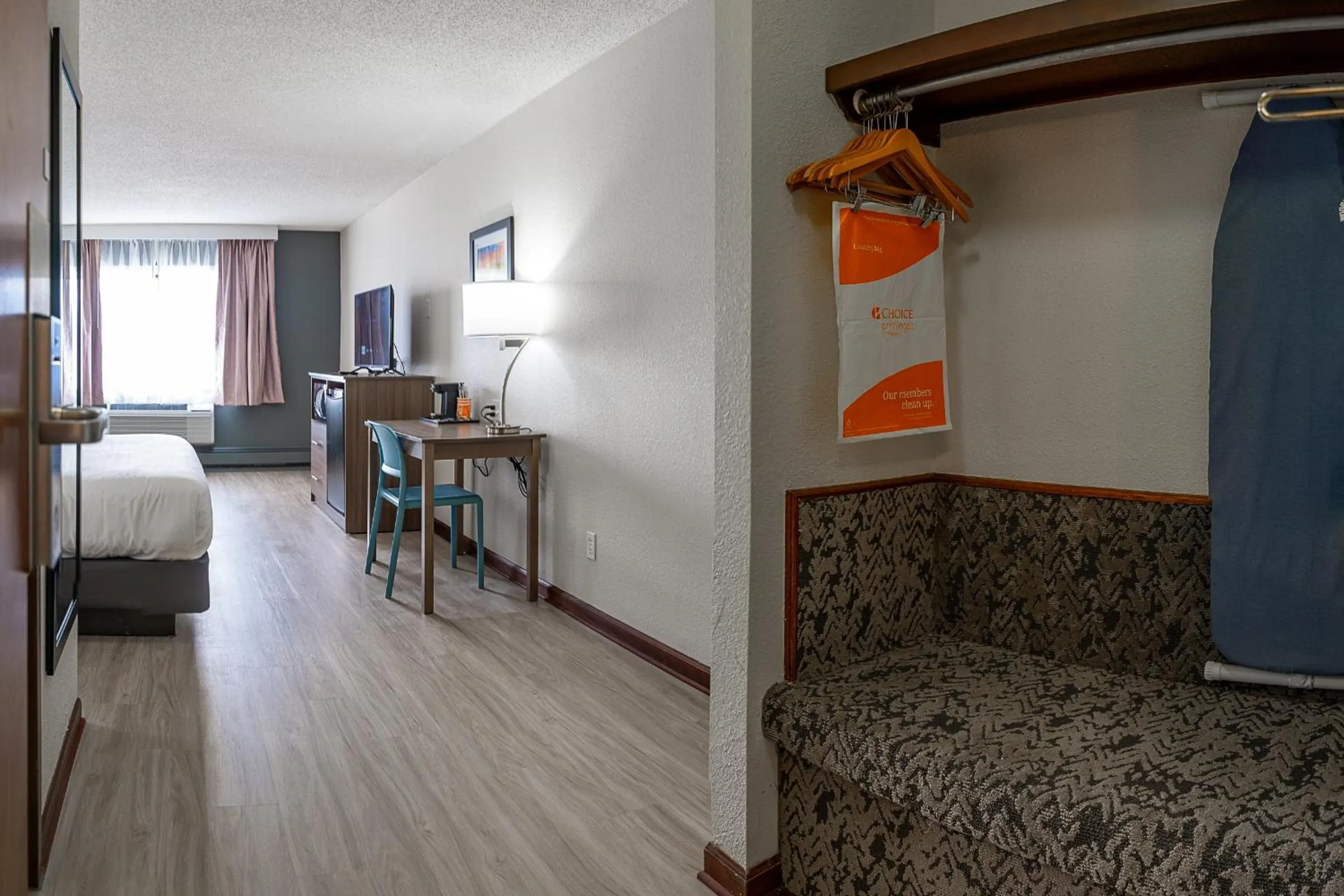 Bed in Quality Inn Milan-Sandusky