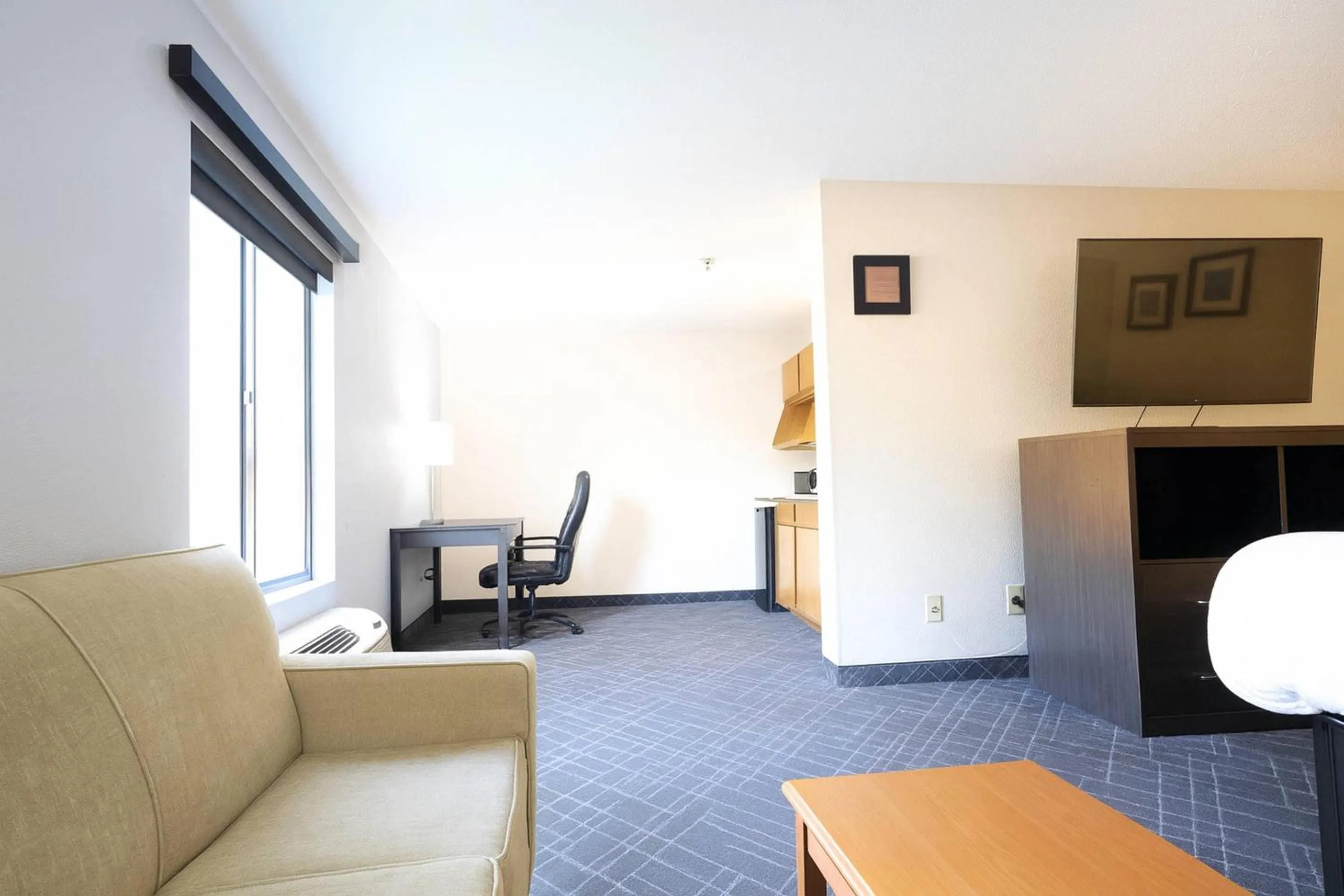 Bedroom in Quality Inn & Suites Circleville