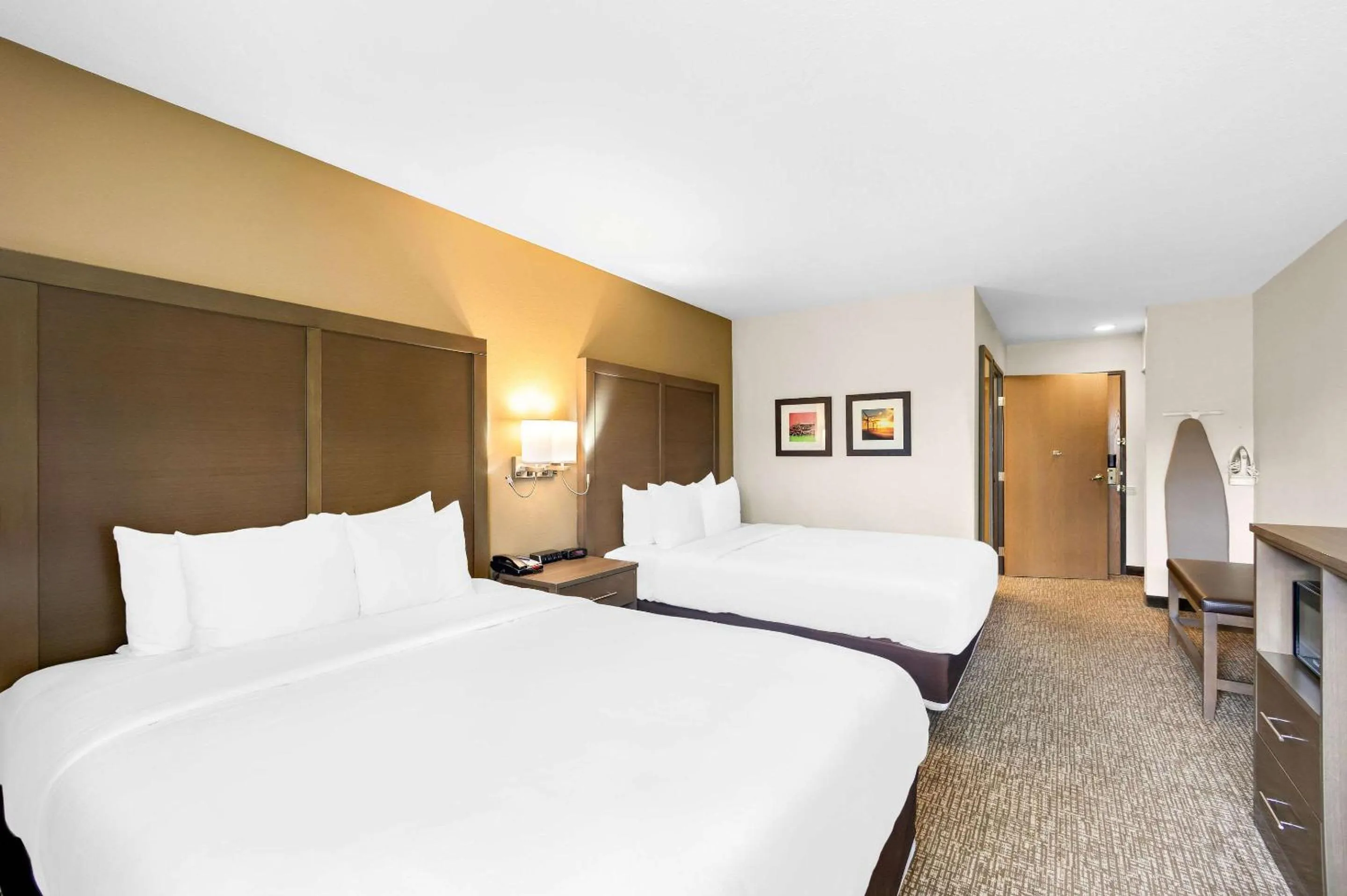 Bedroom, Bed in Comfort Inn Van Wert