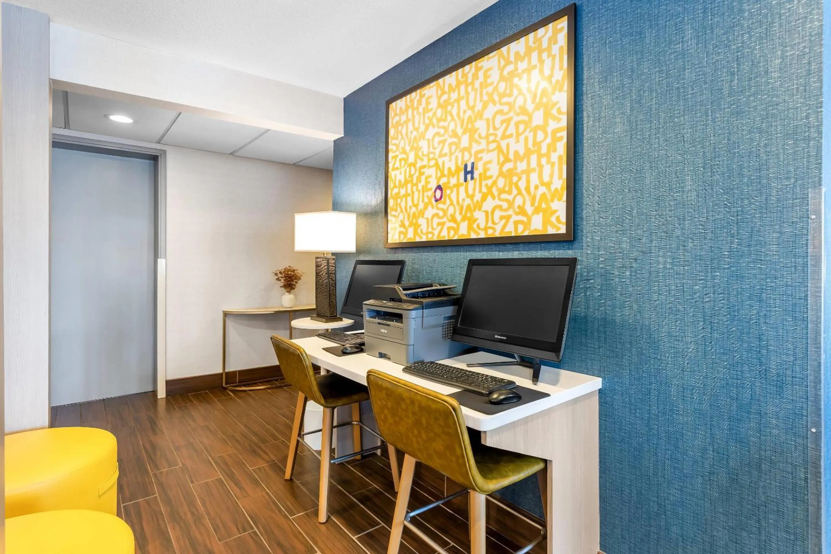 Business facilities in Comfort Inn Mayfield Heights Cleveland East