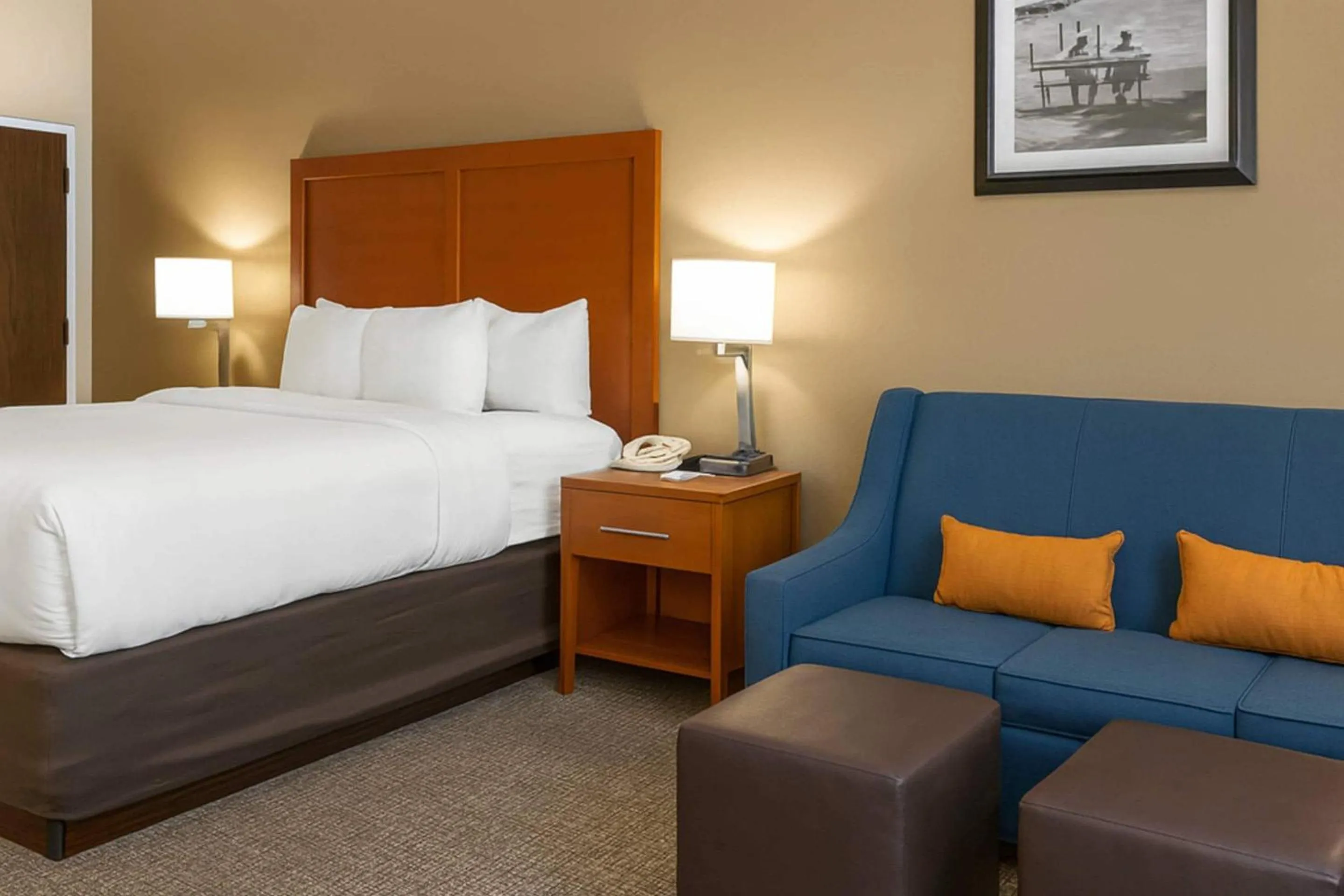 Bedroom, Bed in Comfort Inn Oxford - University Area