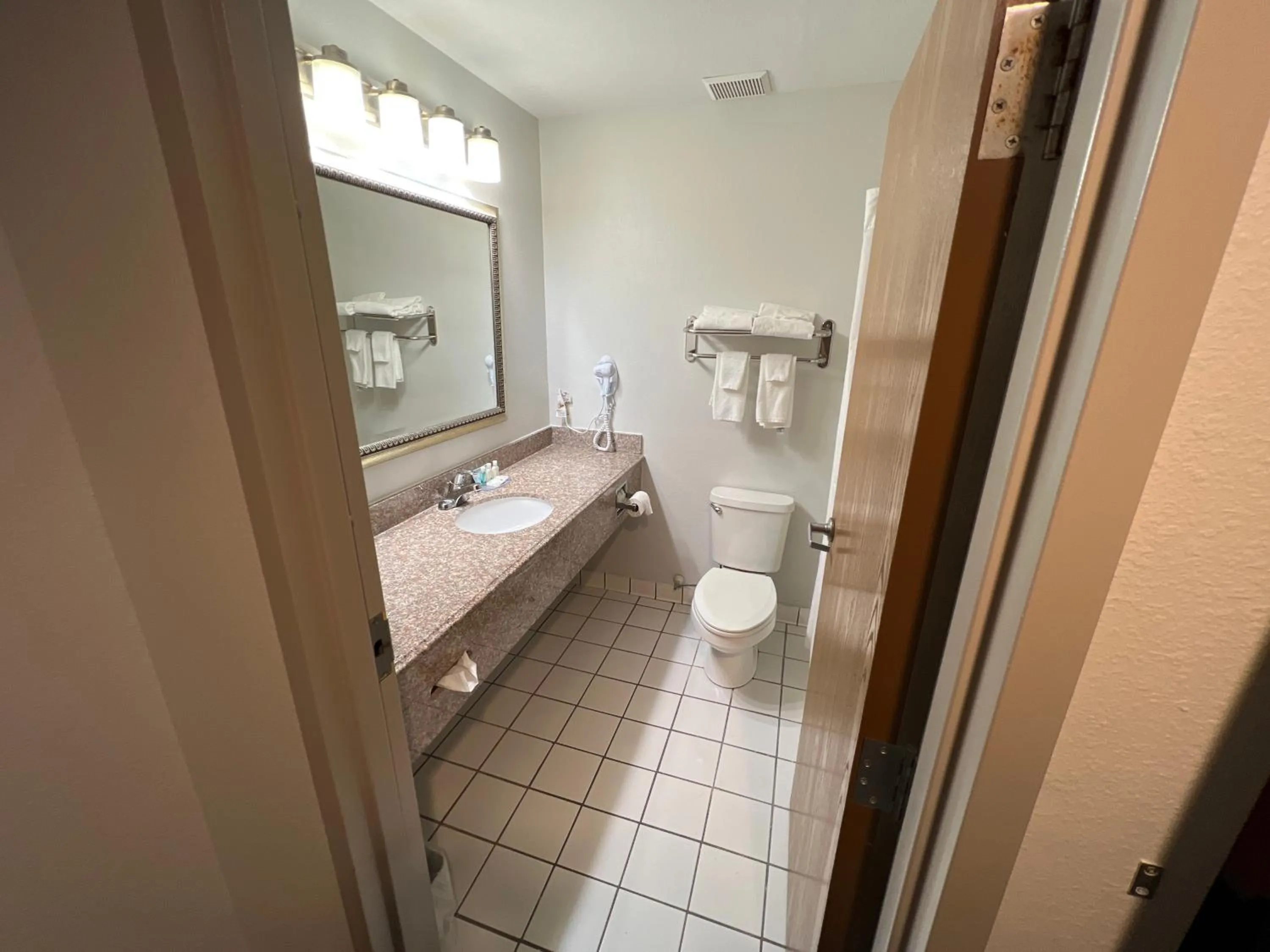 Bathroom in Quality Inn & Suites Portsmouth