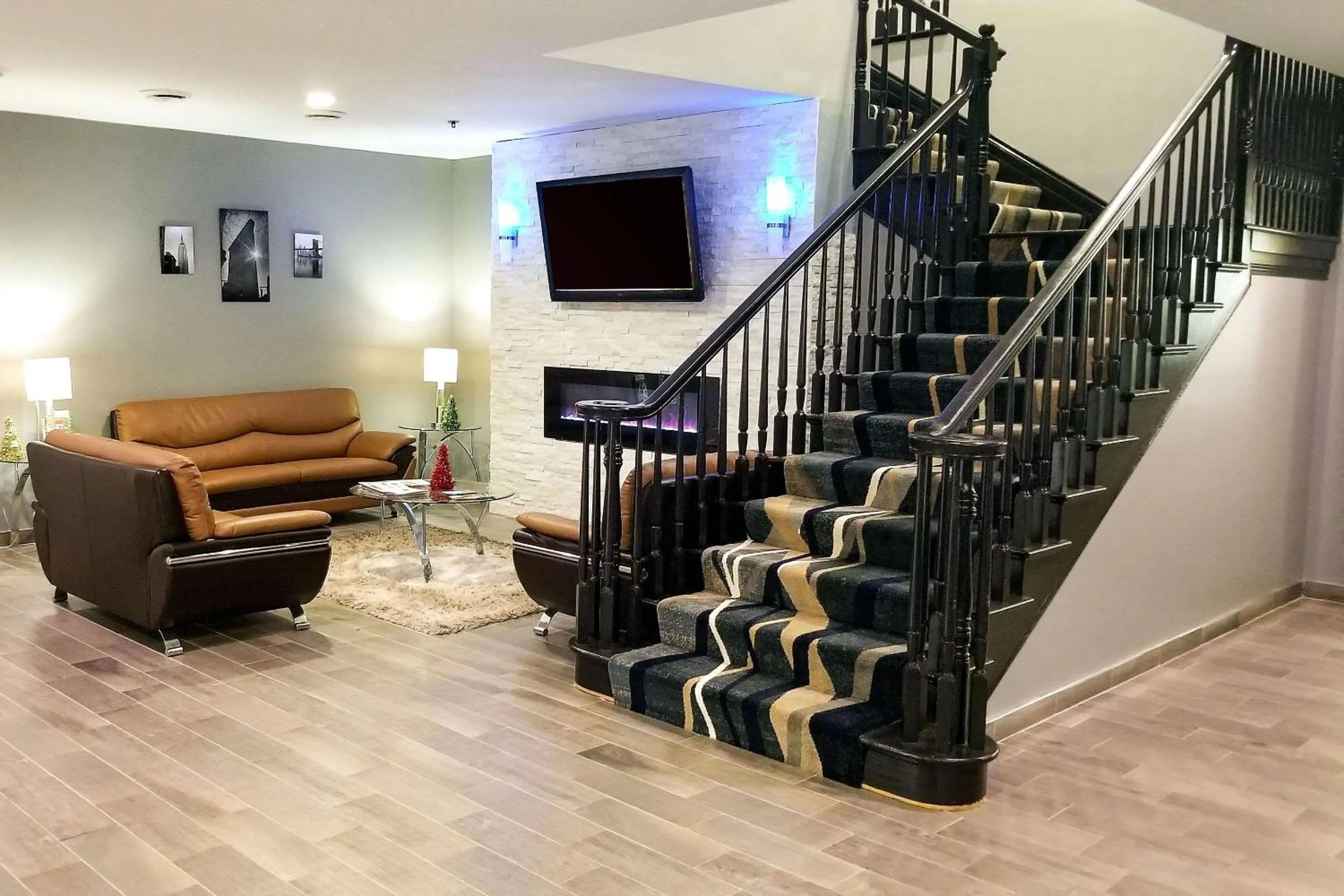 Lobby or reception in Quality Inn & Suites Cincinnati Sharonville