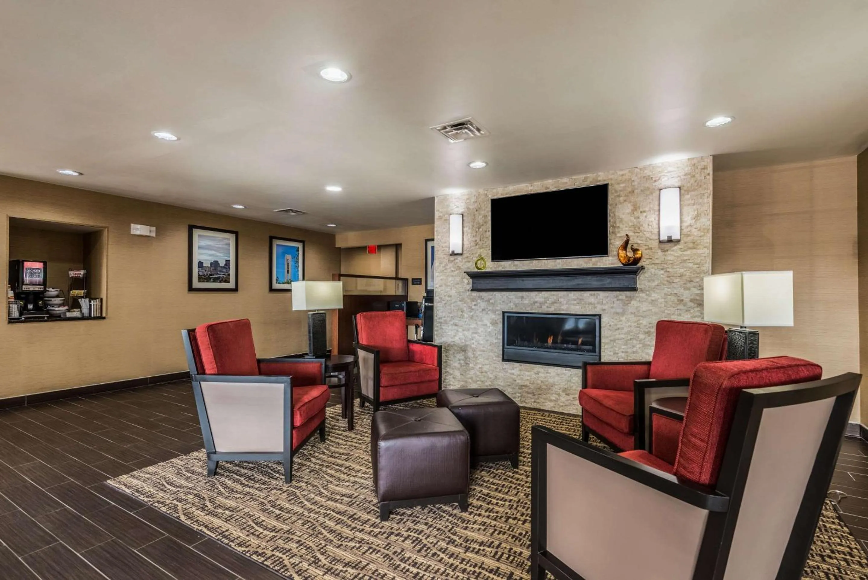 Lobby or reception in Comfort Inn & Suites Dayton North