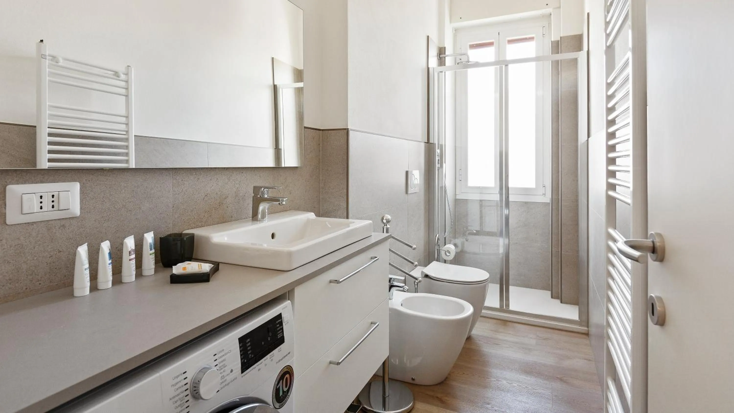 Italianway Easy - Largo Allegri 4