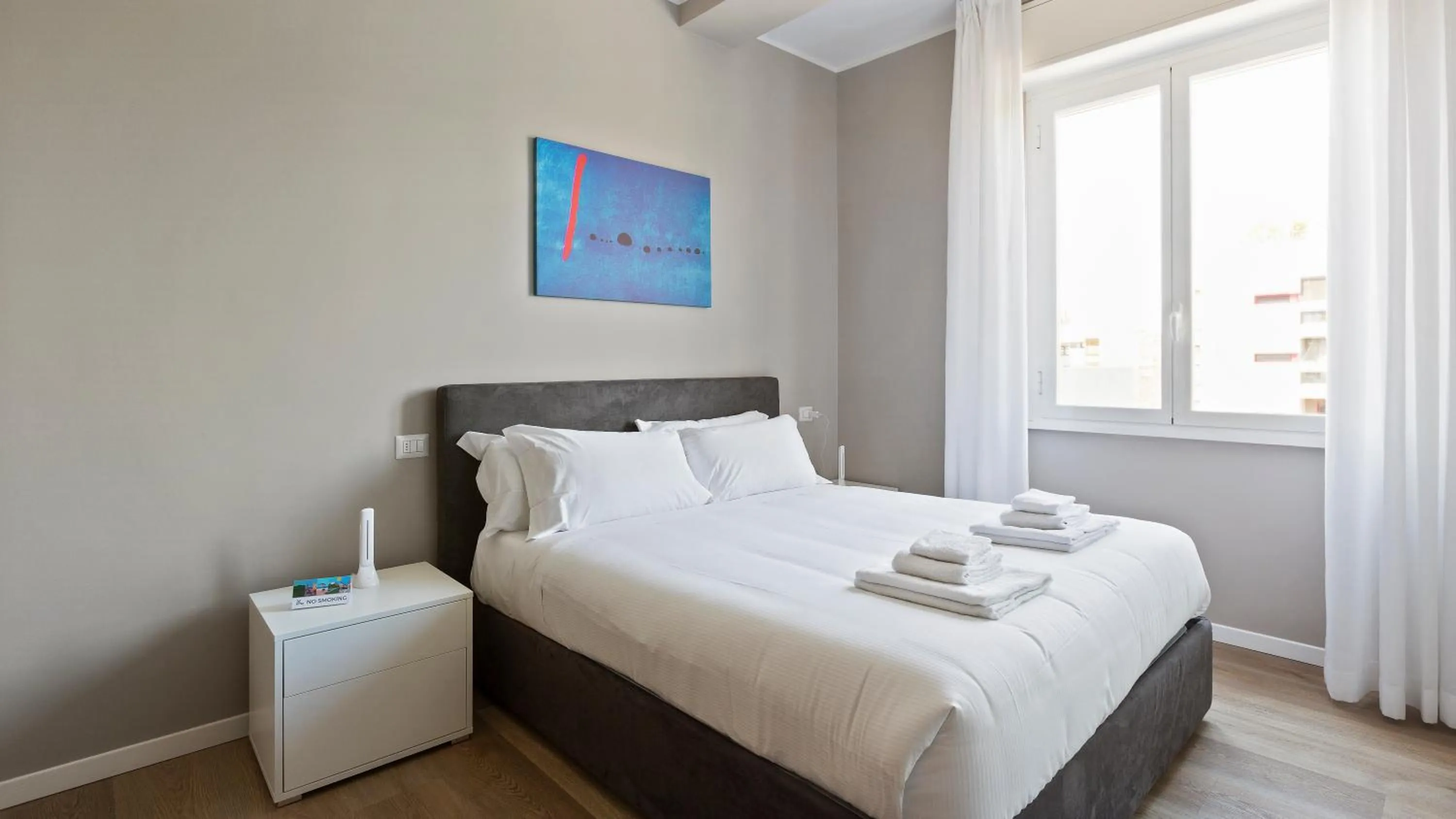 Bed in Italianway Easy - Largo Allegri 4