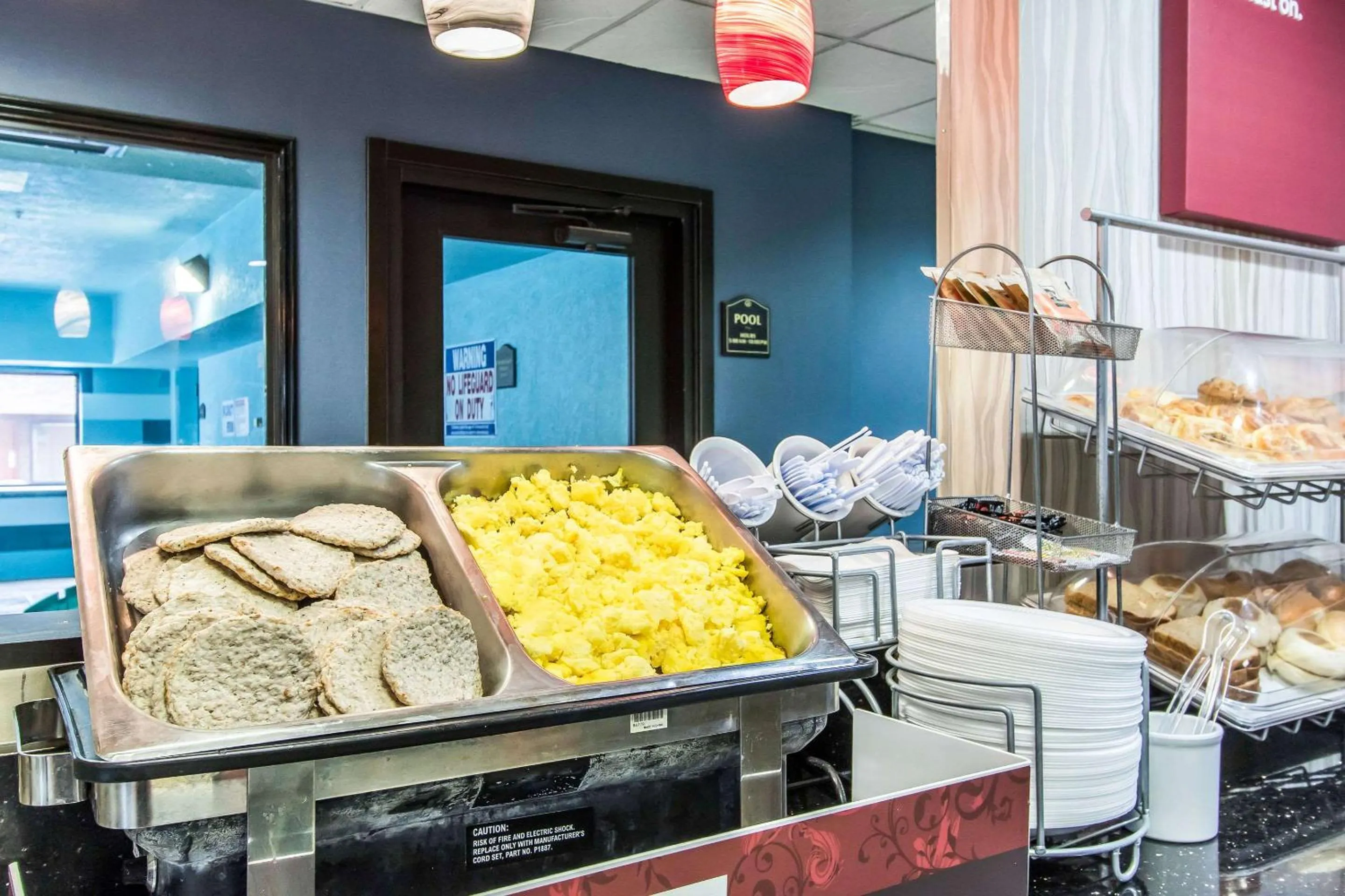 Breakfast in Comfort Suites Fairgrounds West