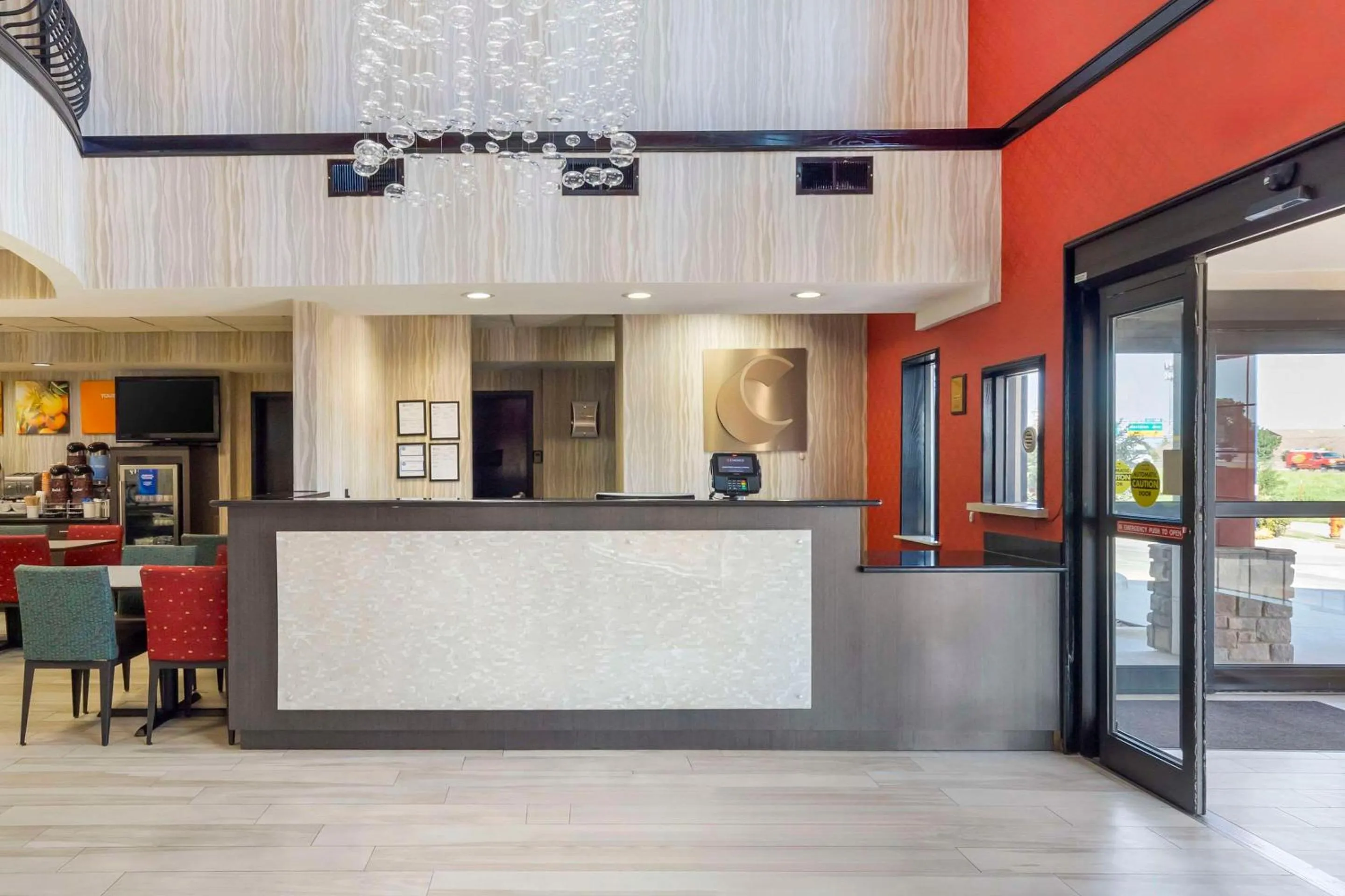 Lobby or reception in Comfort Suites Fairgrounds West