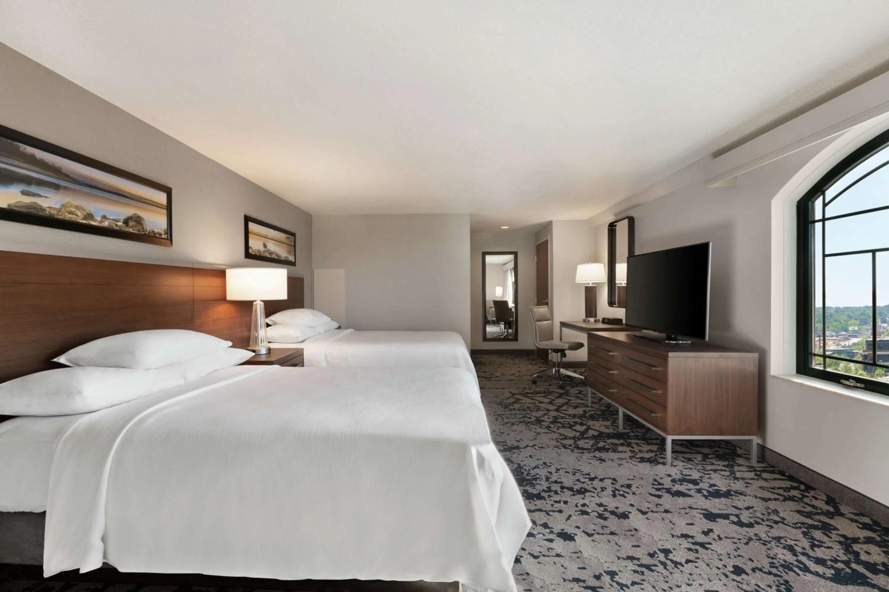 Bedroom, Bed in Embassy Suites Dallas - DFW Airport North