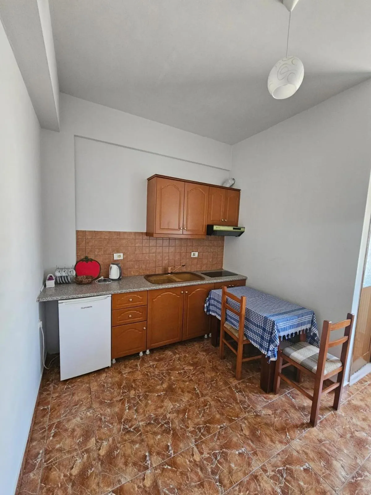 Kitchen or kitchenette in Lux Apartments