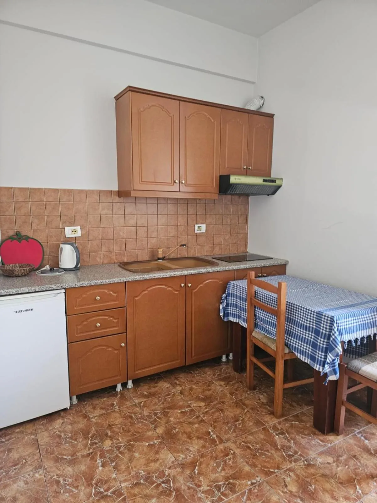 Kitchen or kitchenette in Lux Apartments