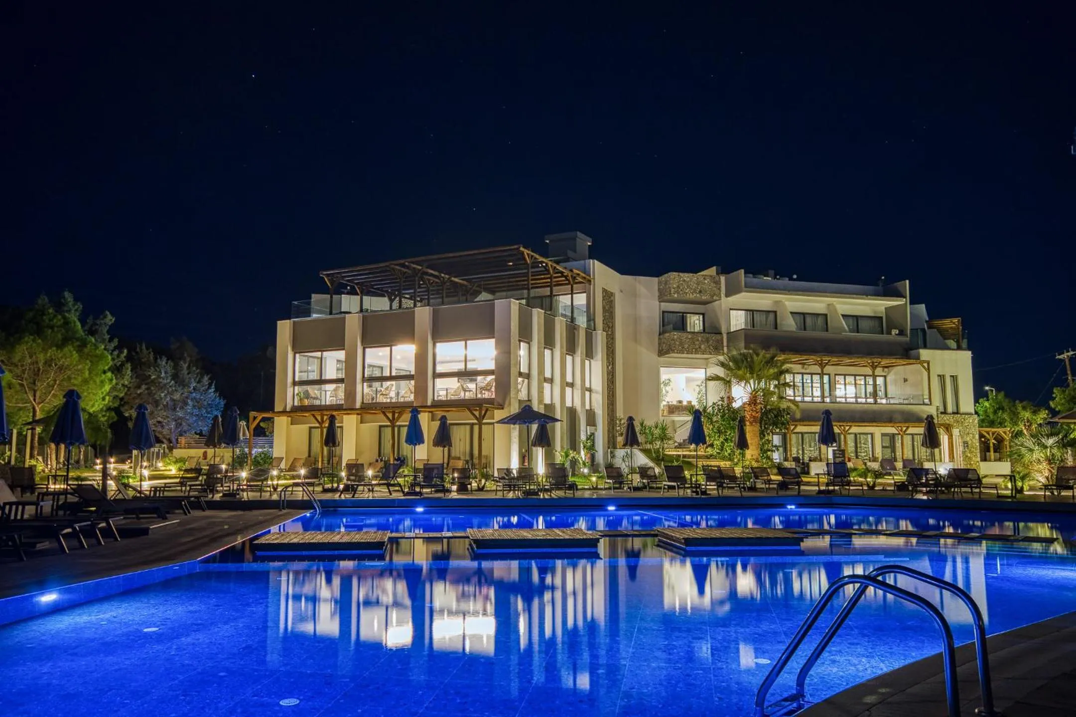 Swimming pool in Atalanti Boutique Hotel - Adults Only