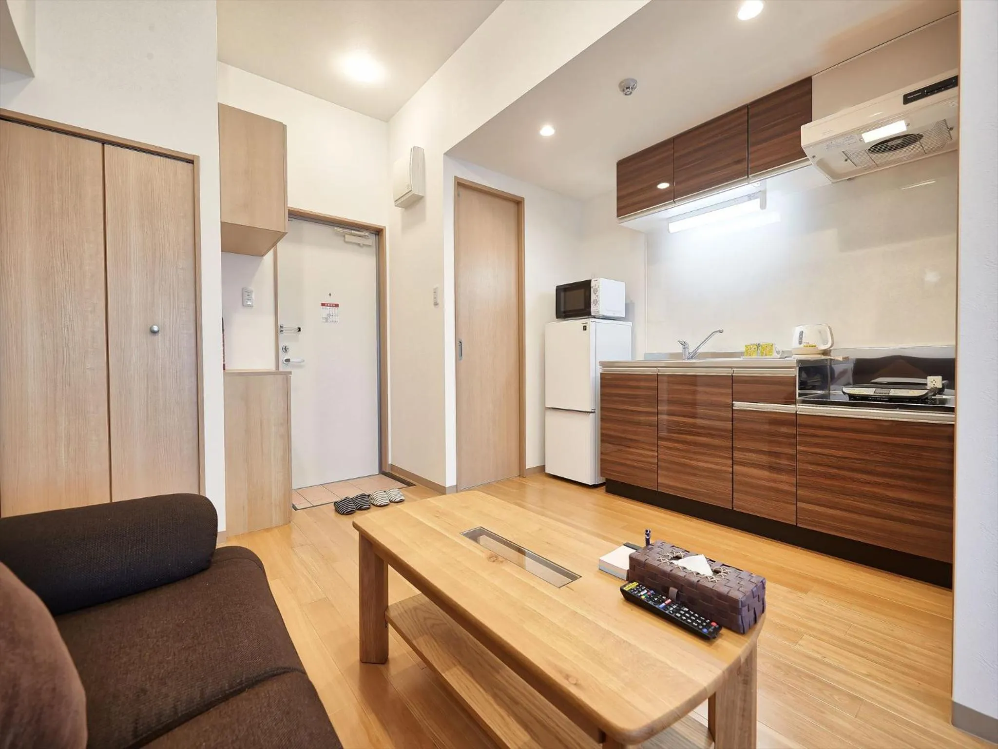 Photo of the whole room in M´s Stay Okinawa