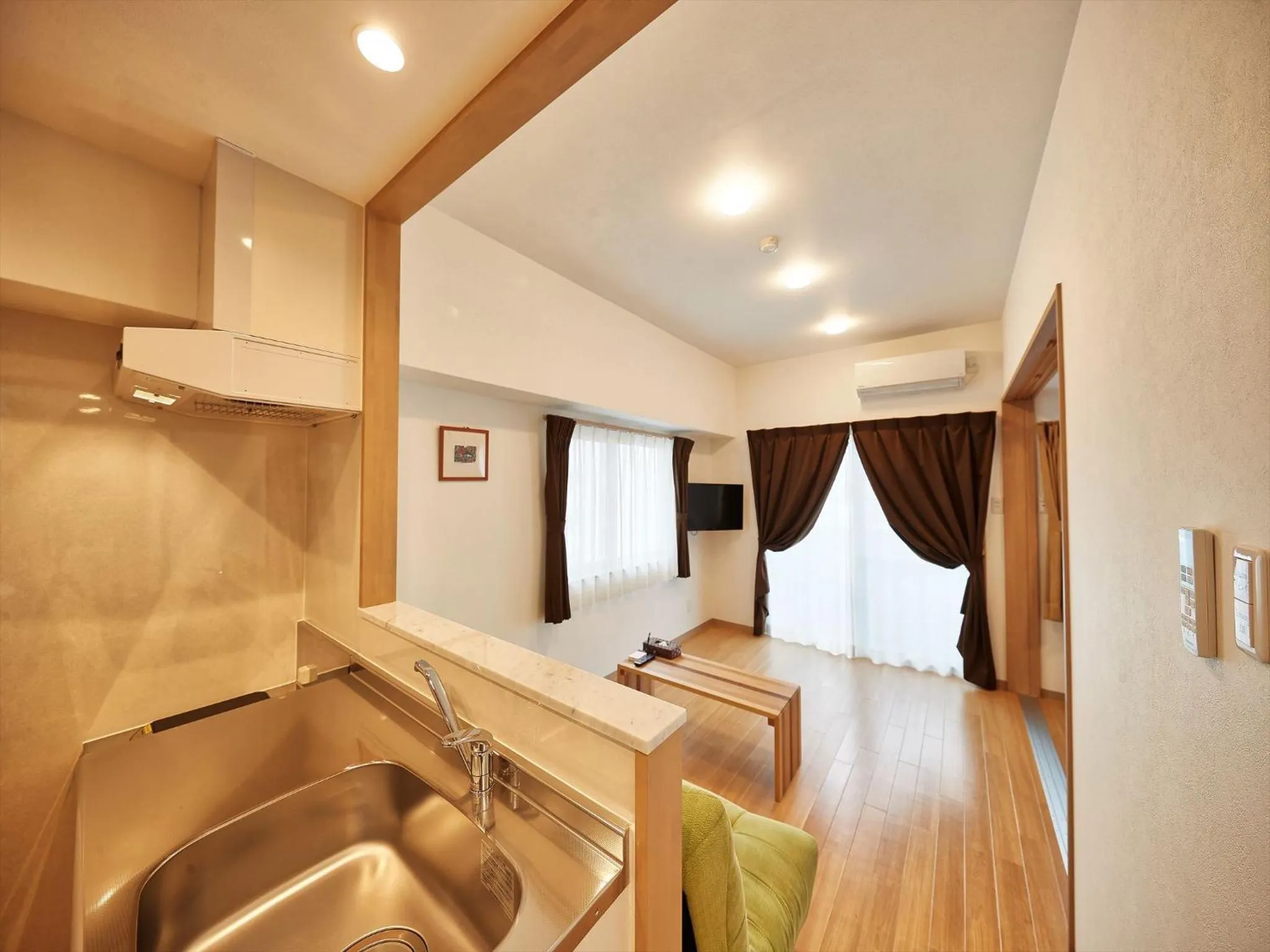 Photo of the whole room in M´s Stay Okinawa