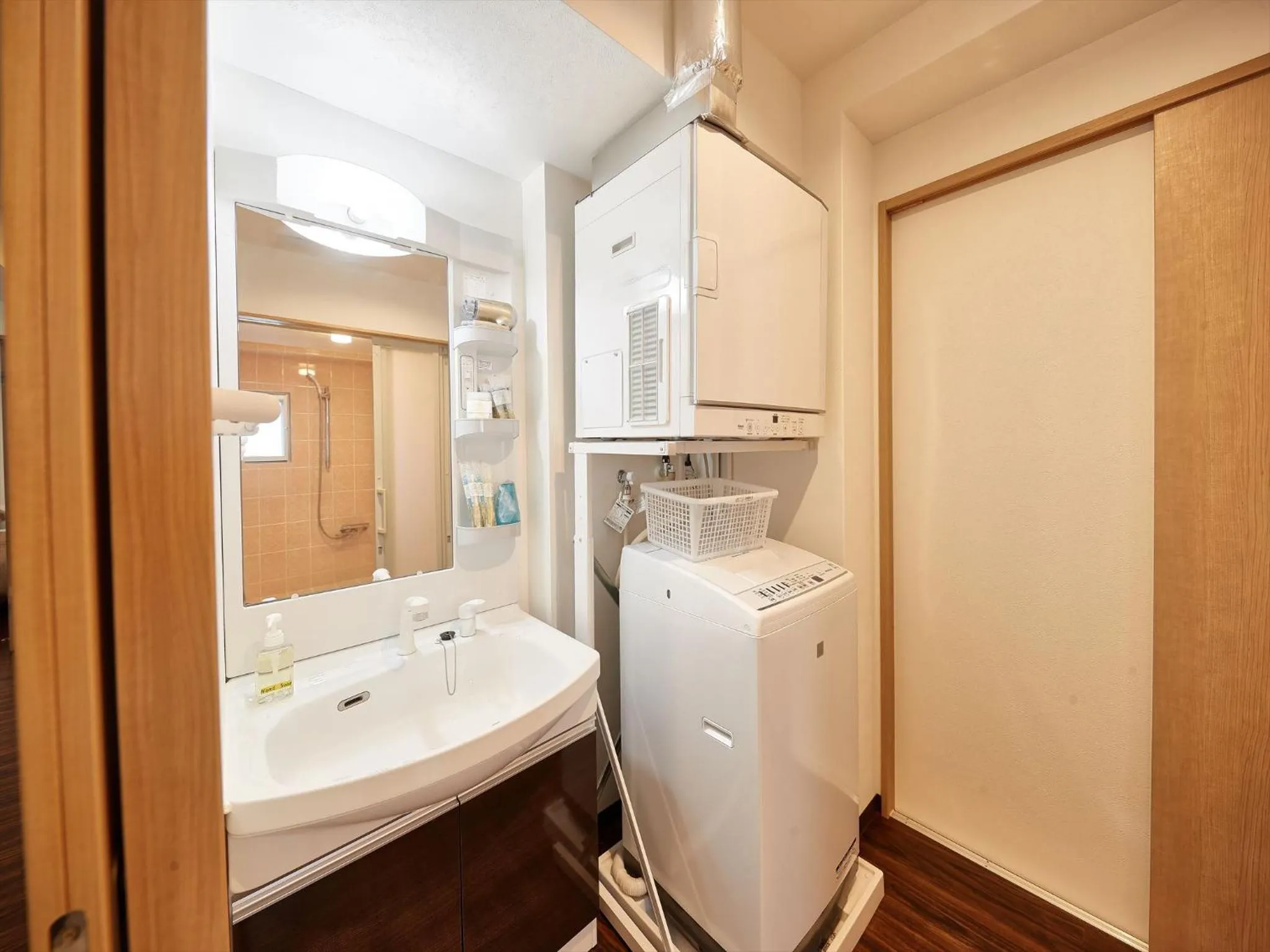 Bathroom in M´s Stay Okinawa