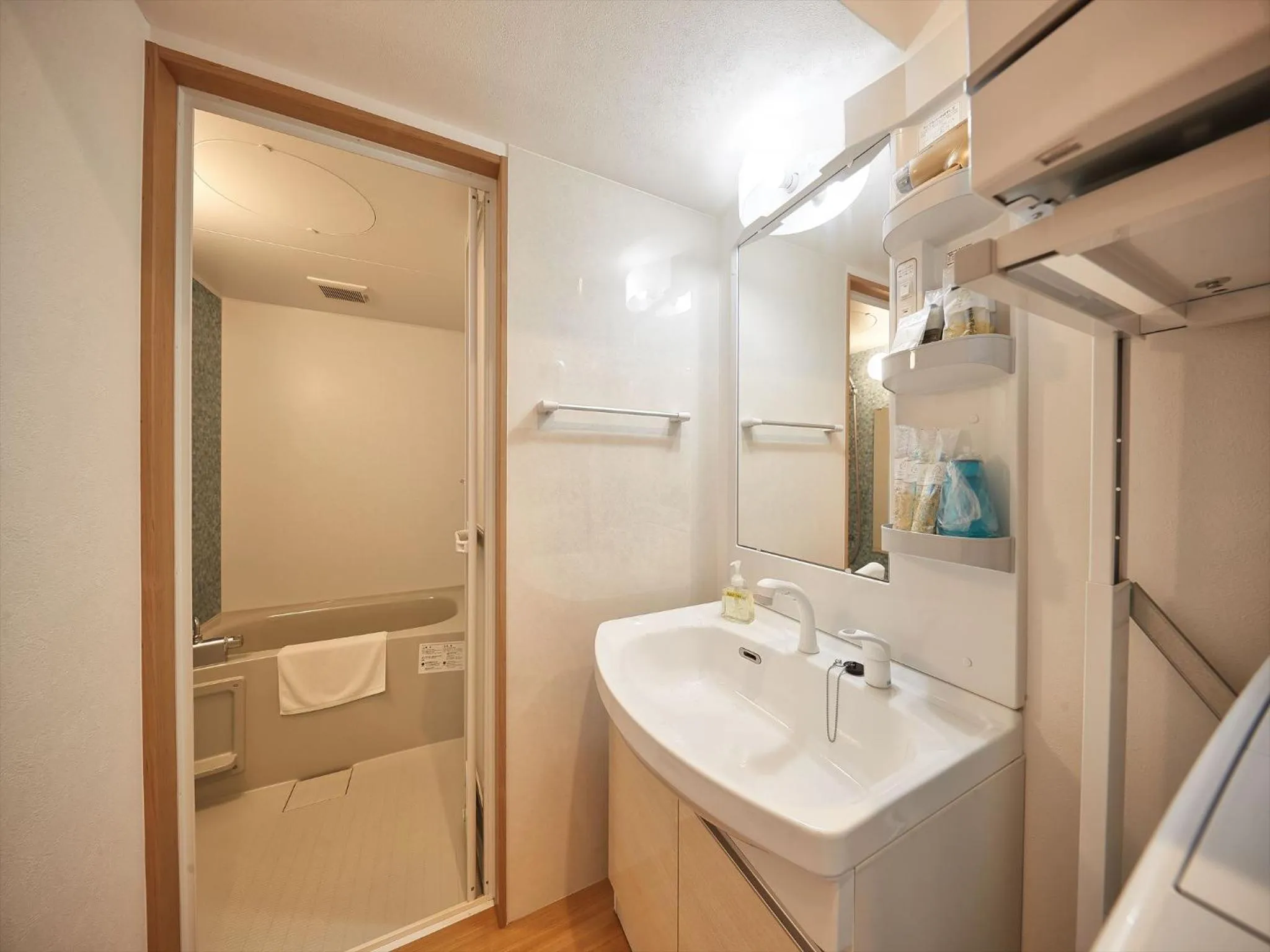 Bathroom in M´s Stay Okinawa