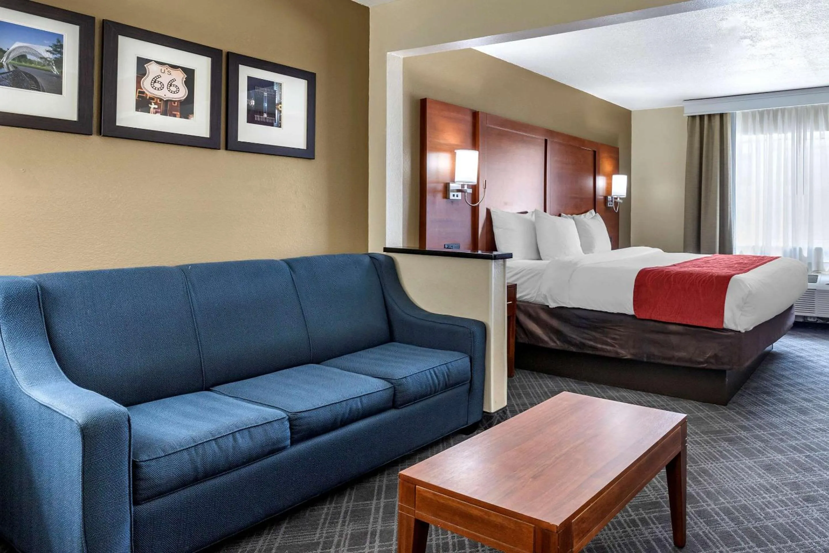 Photo of the whole room in Comfort Inn Oklahoma City South - I-240