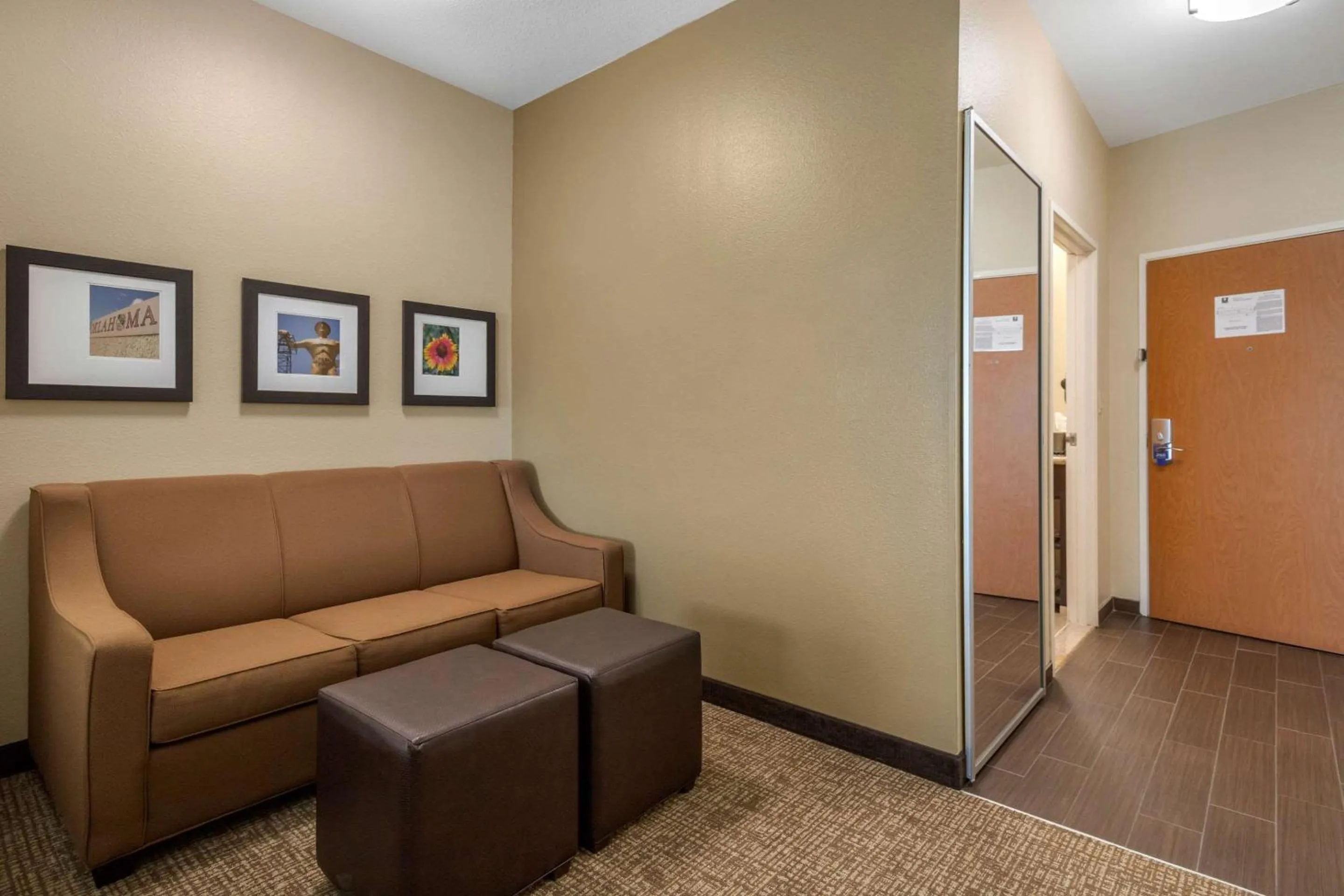 Bedroom in Comfort Inn & Suites Glenpool