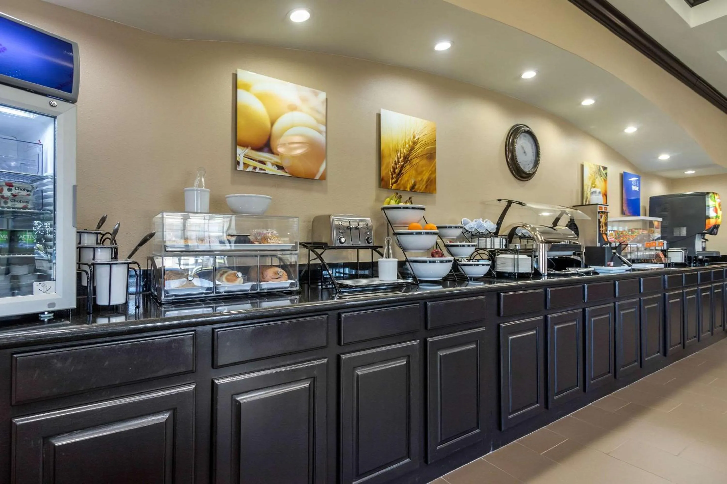 Breakfast in Comfort Inn & Suites Glenpool