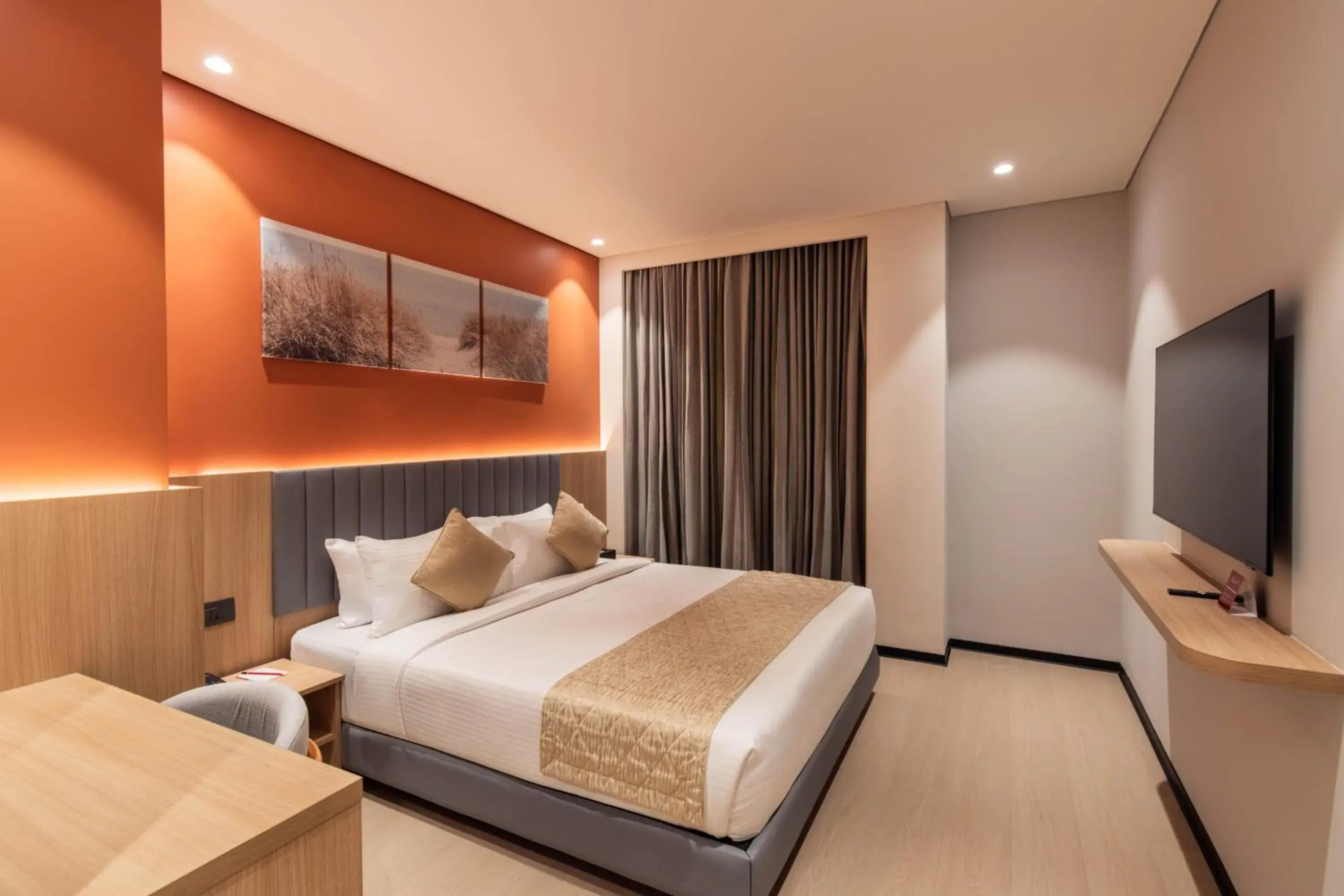 Superior Queen Room - single occupancy in De Venetian by TGI Superior Queen Room - single occupancy in De Venetian by TGI