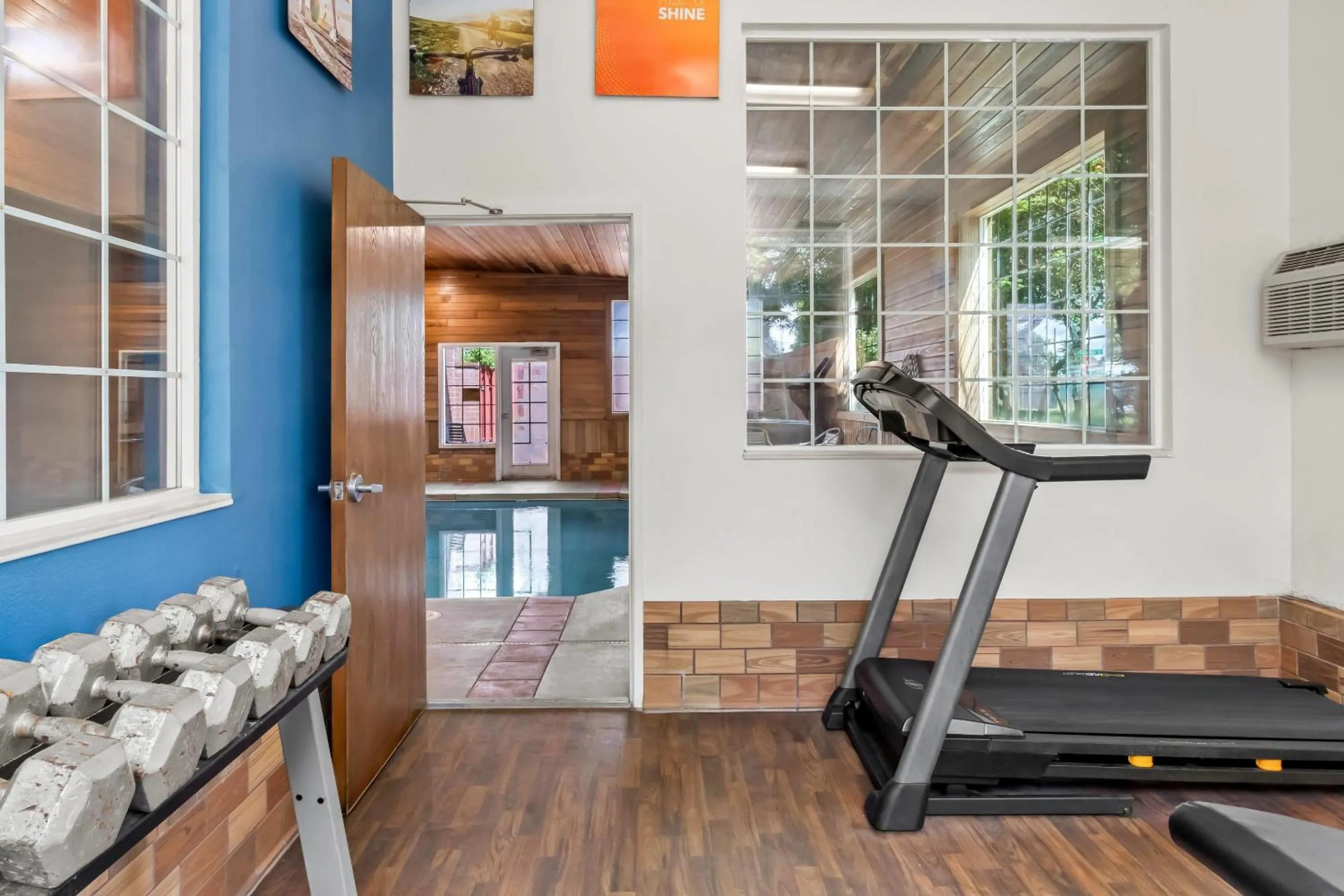 Fitness centre/facilities in Comfort Suites Clackamas