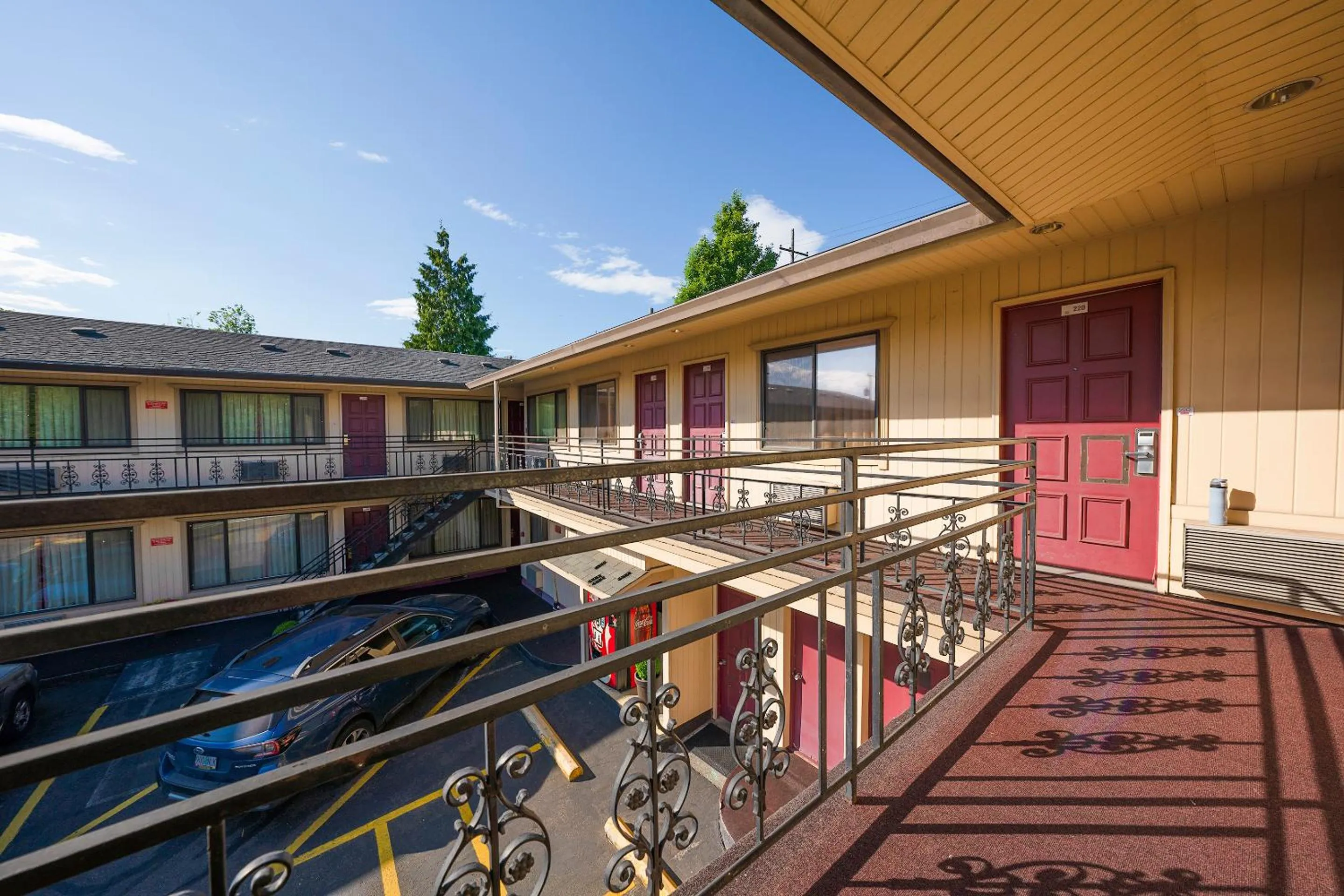 Balcony/Terrace in Broadway Inn Portland Downtown