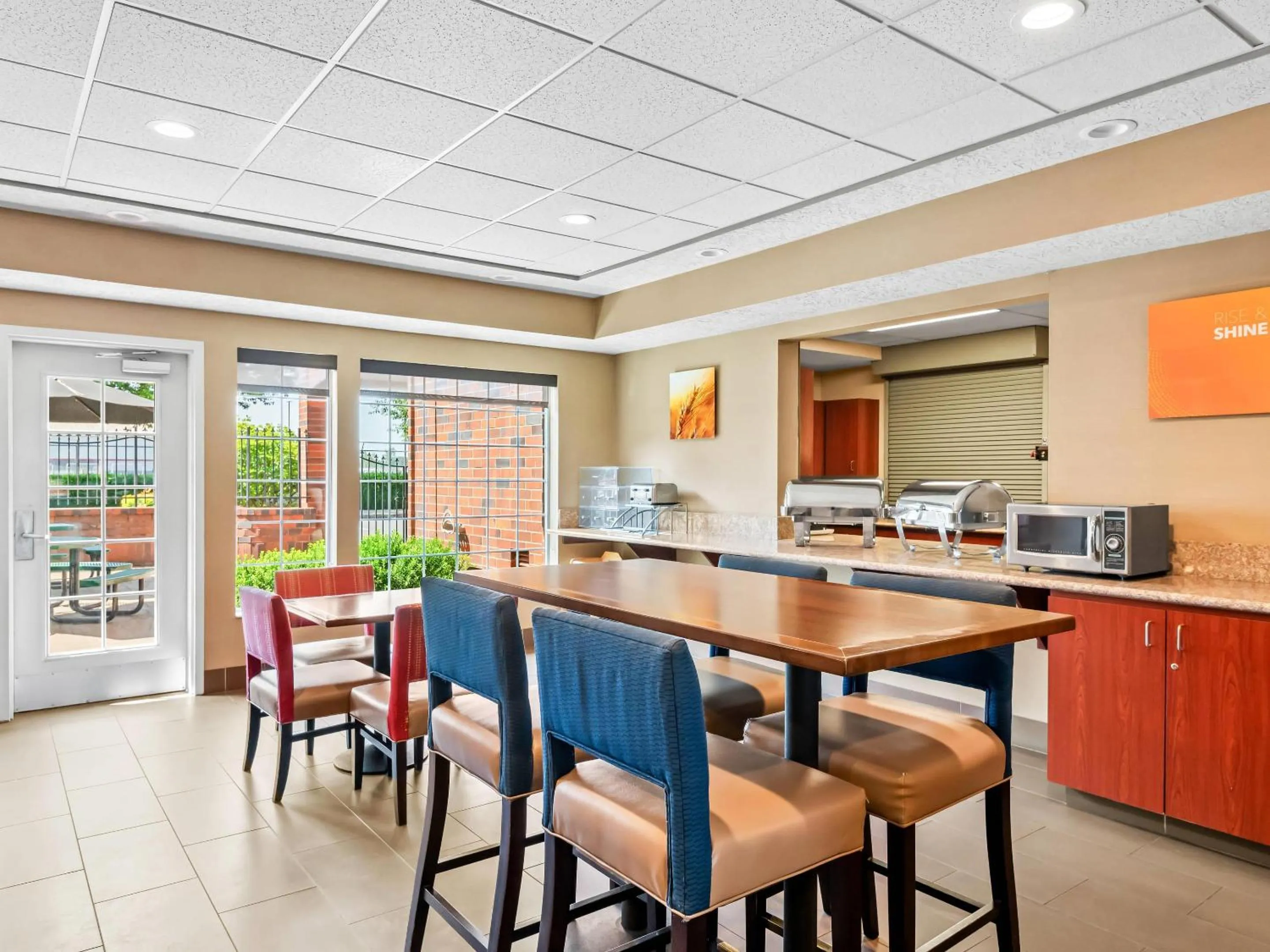 Breakfast in Comfort Suites Linn County Fairground and Expo