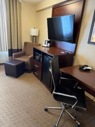 Comfort Inn & Suites Lincoln City