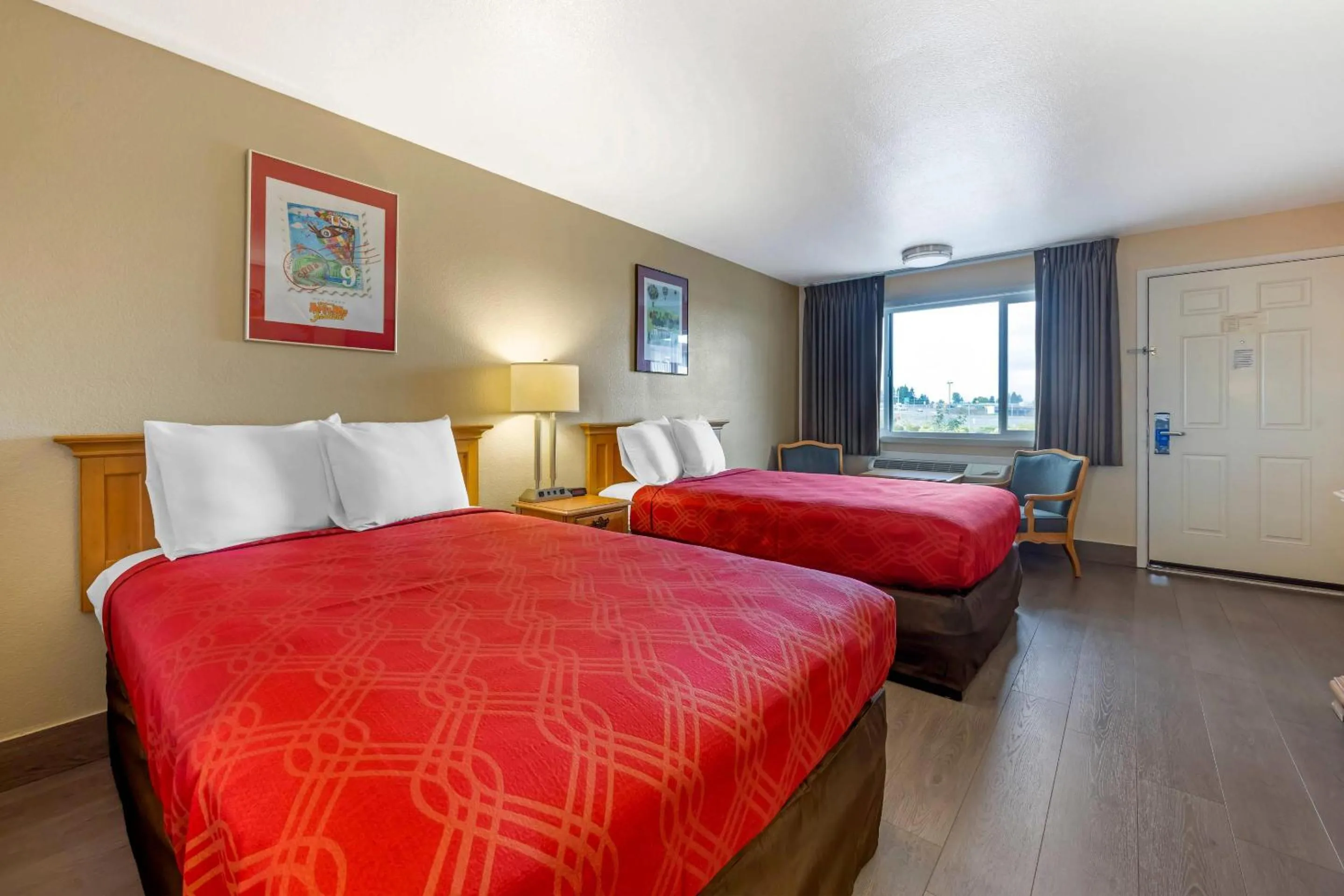 Bedroom, Bed in Rodeway Inn Albany