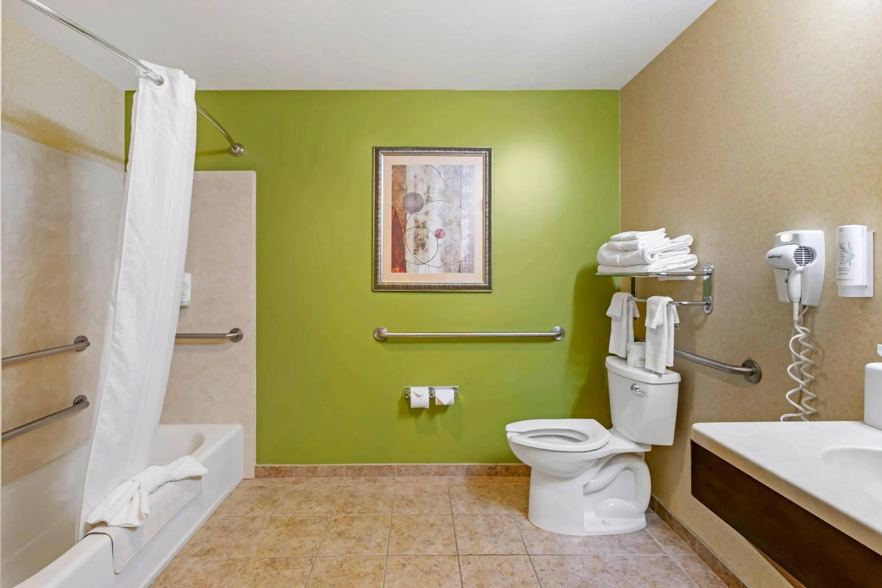 Bedroom in Sleep Inn & Suites Redmond