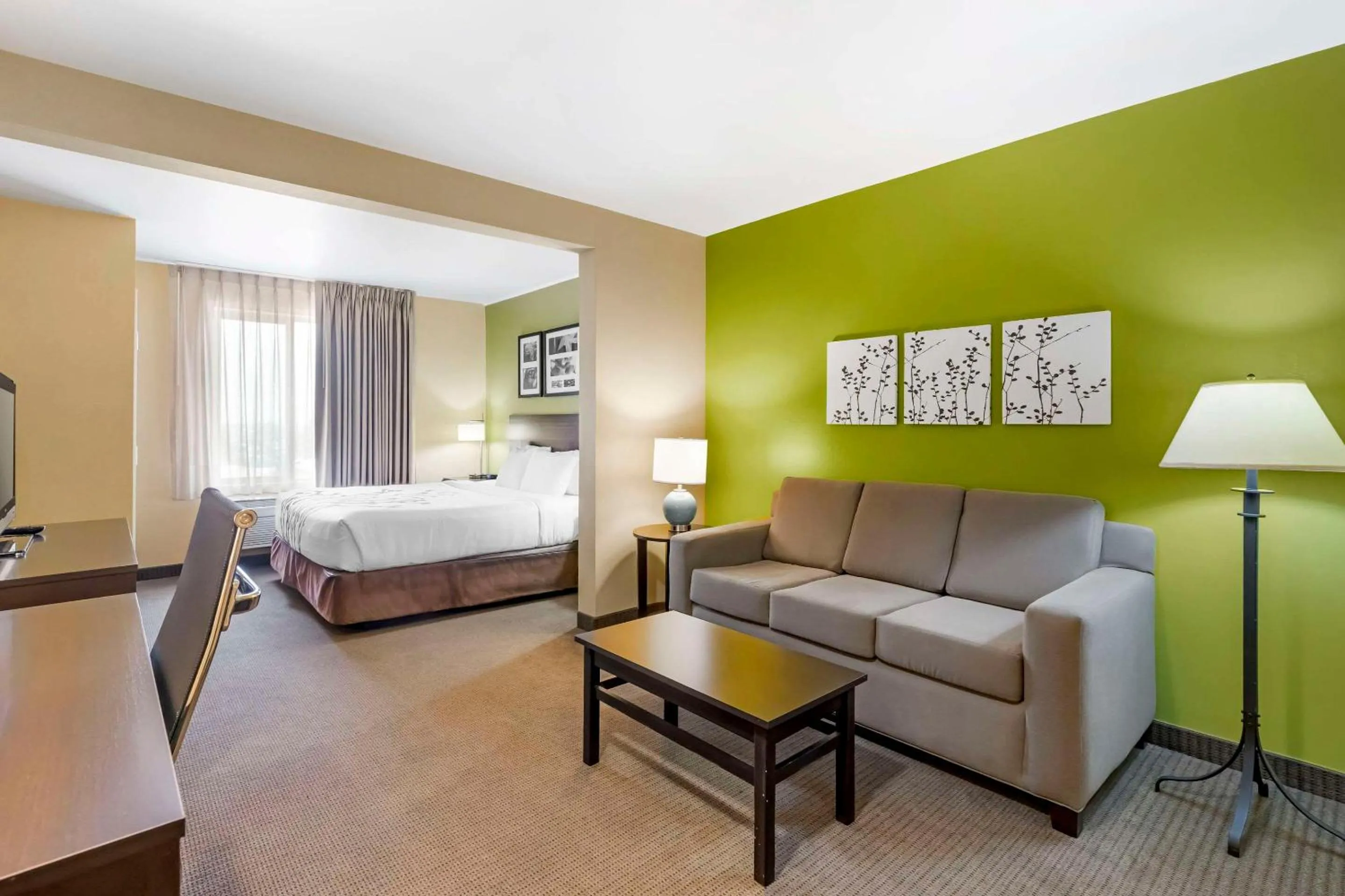 Bedroom, Bed in Sleep Inn & Suites Redmond