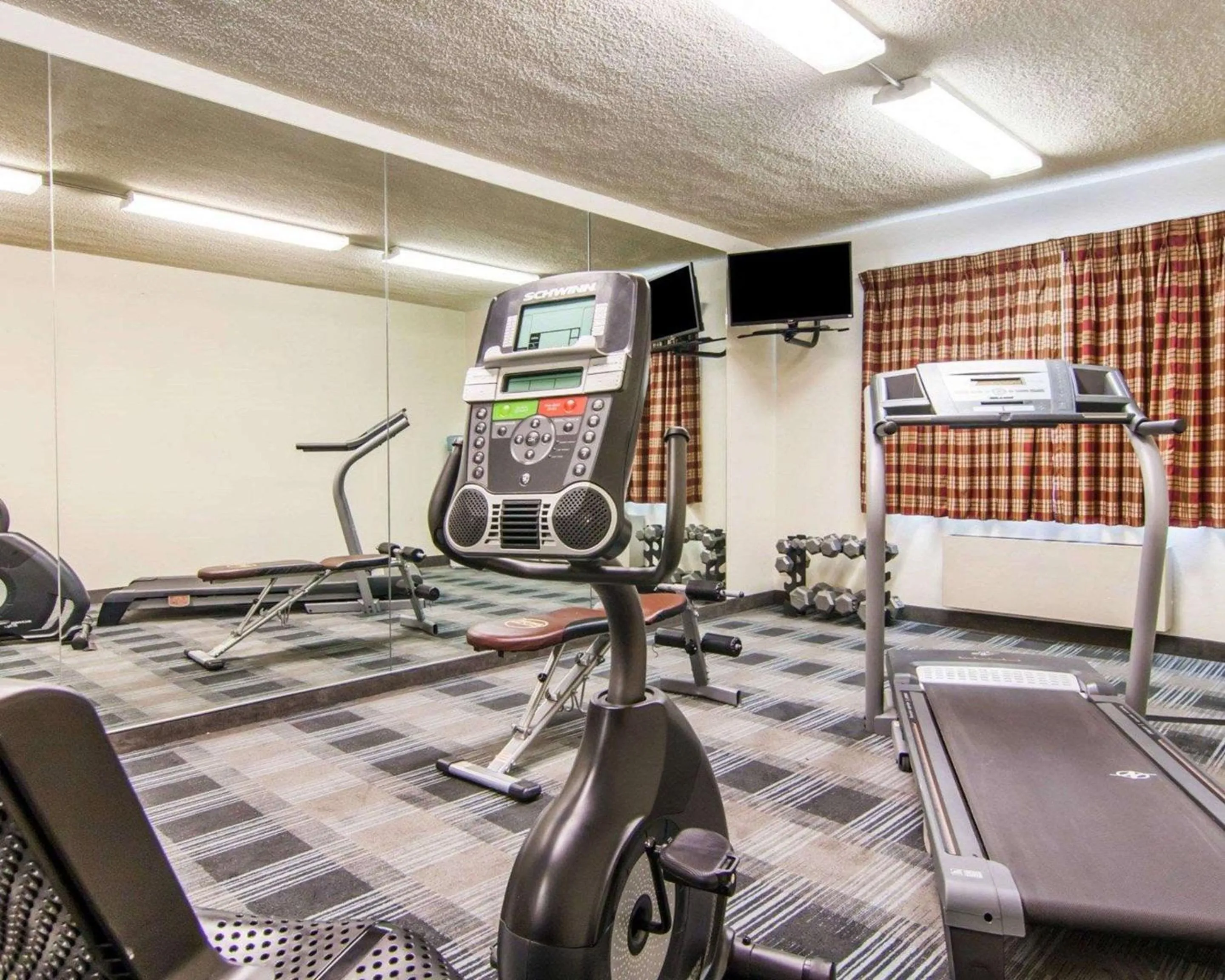 Fitness centre/facilities, Fitness Center/Facilities in Quality Inn Tigard Portland Southwest