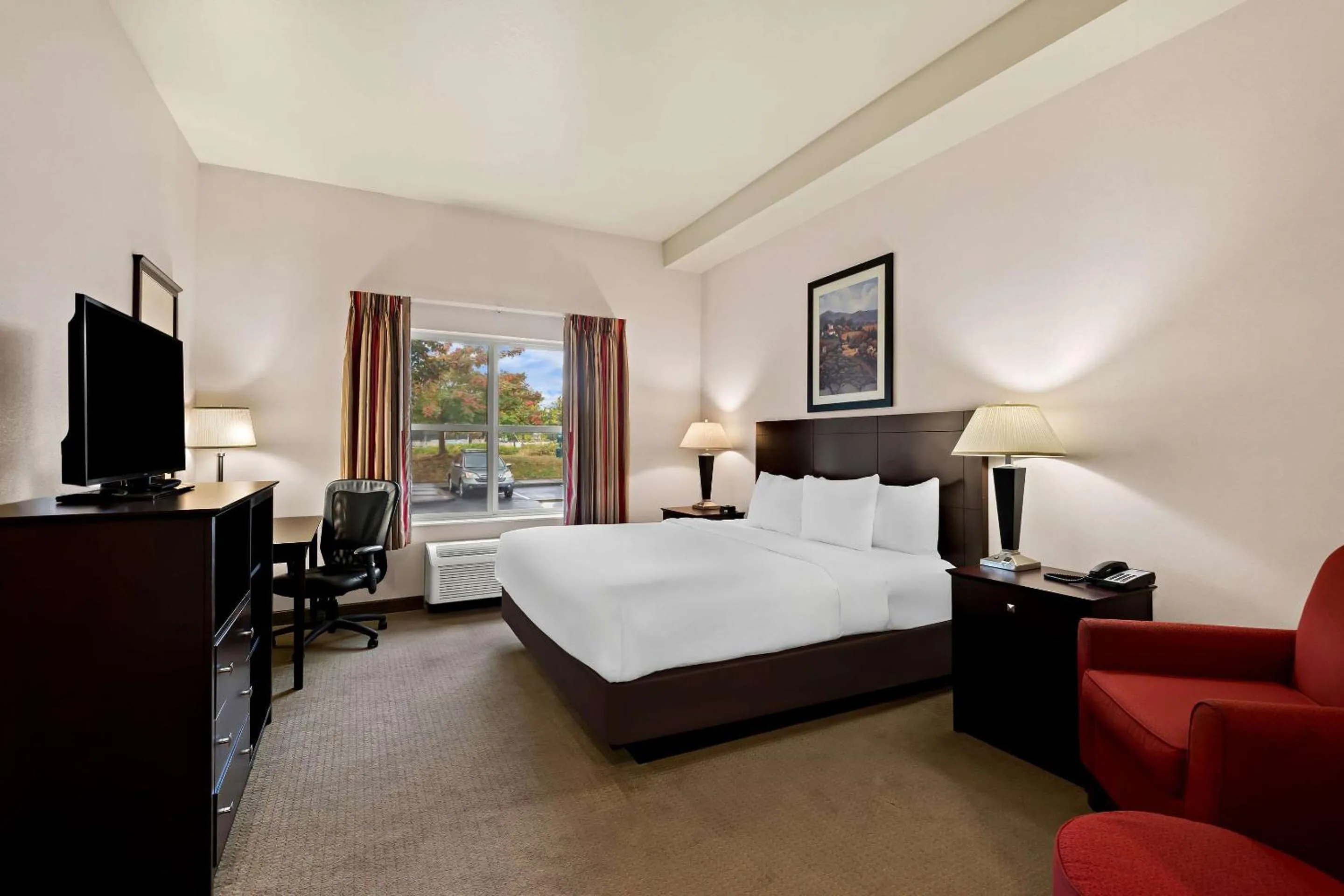 Bedroom, Bed in Comfort Inn & Suites Creswell