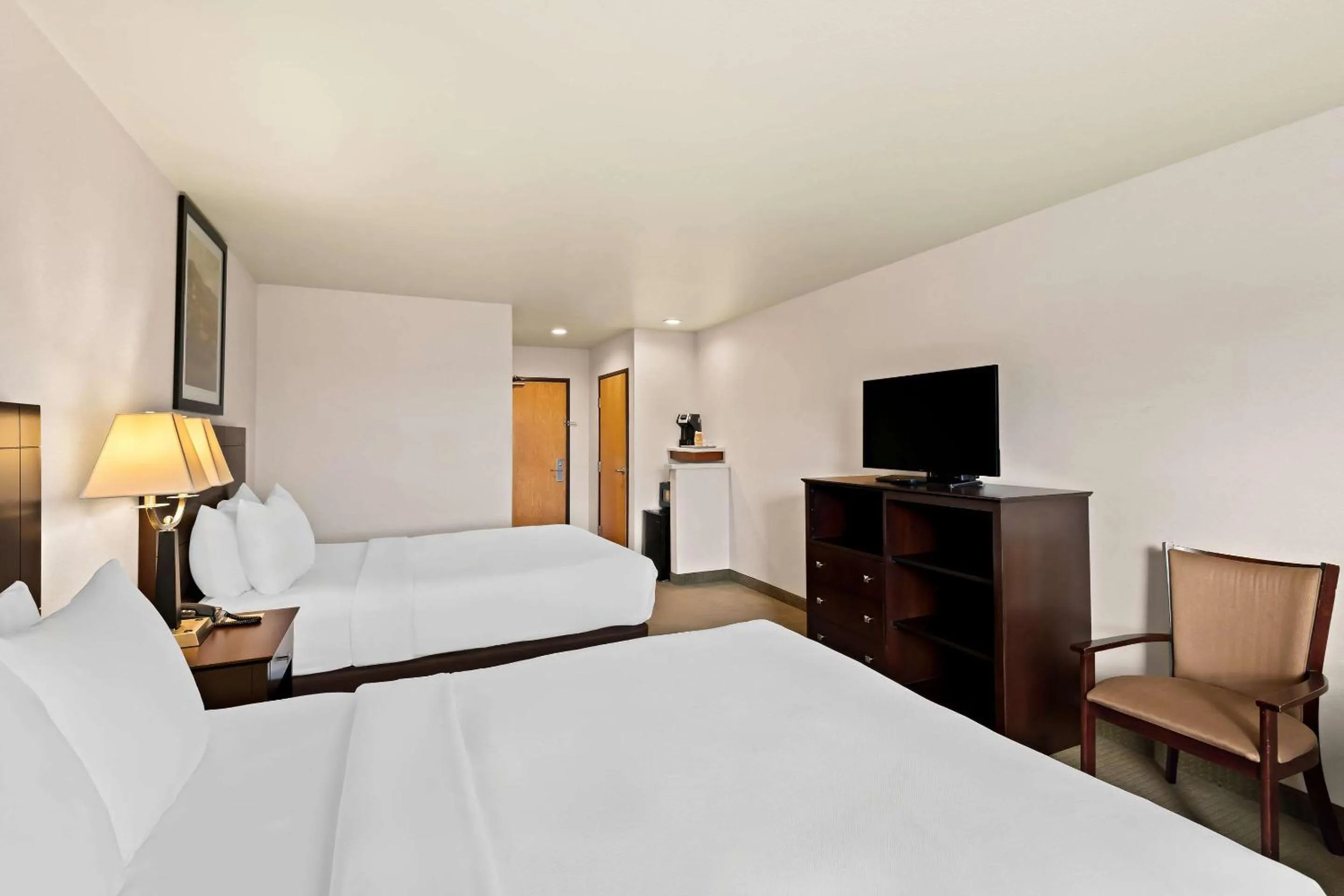 Bedroom, Bed in Comfort Inn & Suites Creswell