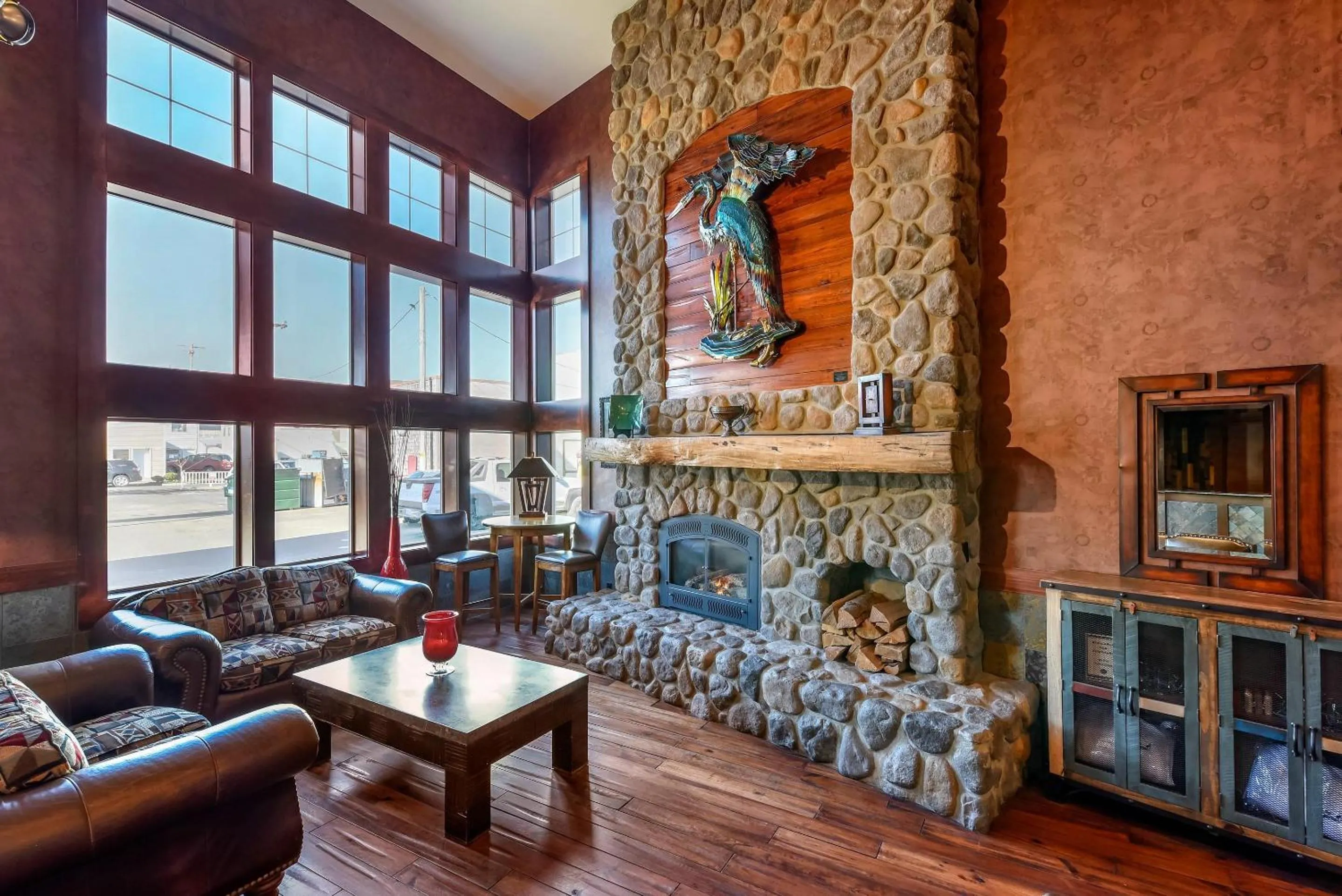 Lobby or reception in Kathryn Riverfront Inn, an Ascend Collection Hotel