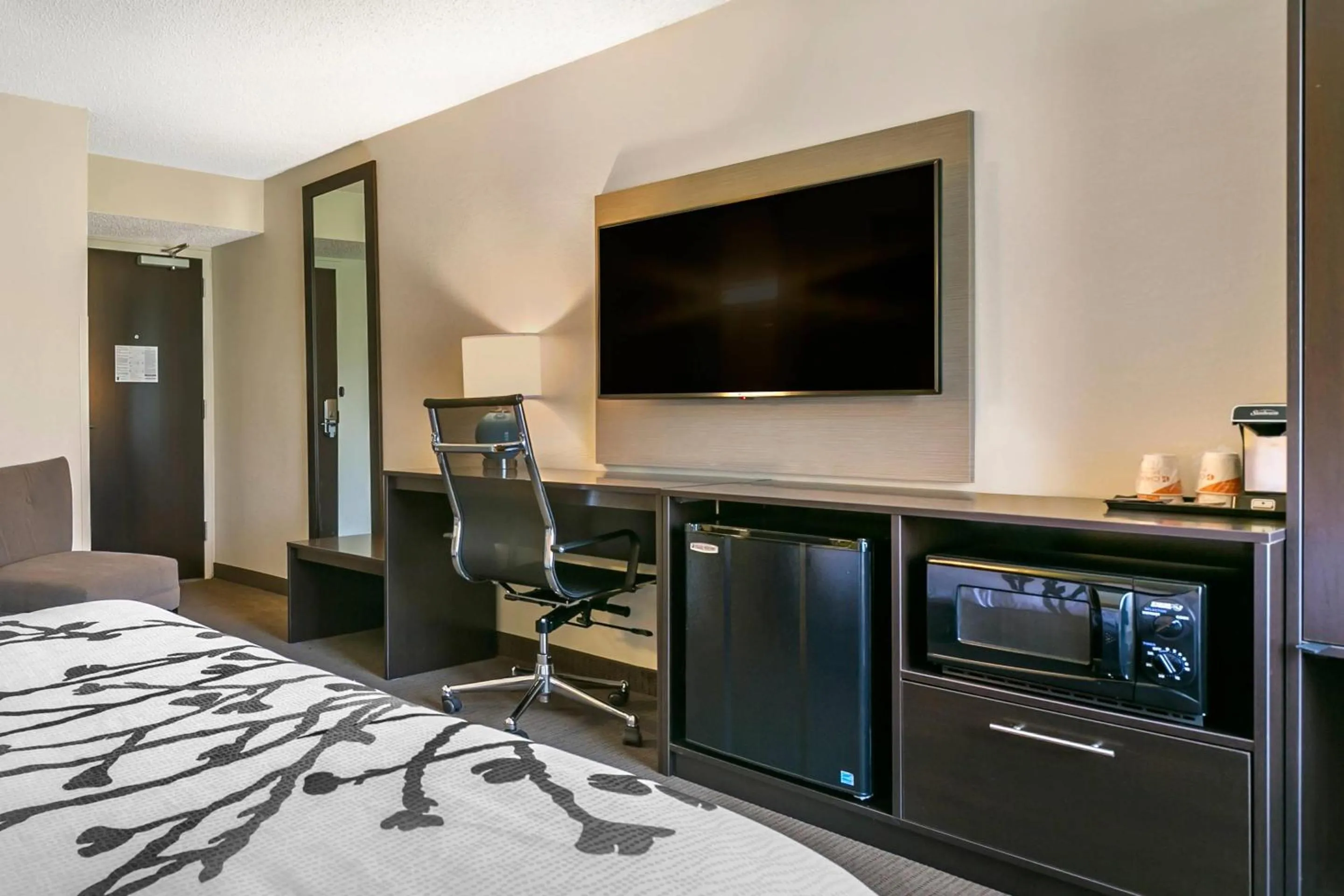 Bedroom, Bed in Sleep Inn Allentown-Fogelsville