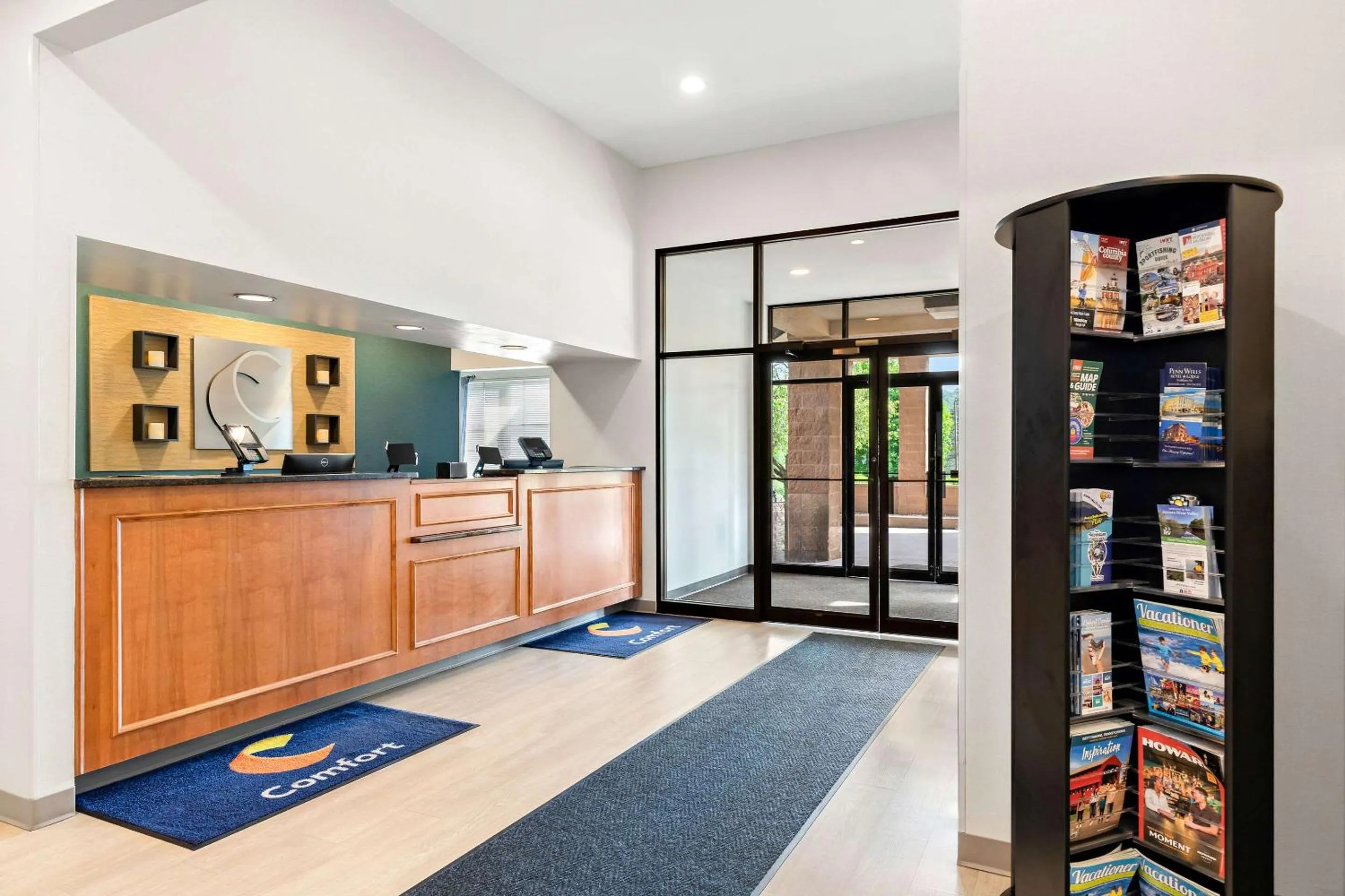 Lobby or reception in Comfort Inn Pocono Lakes Region
