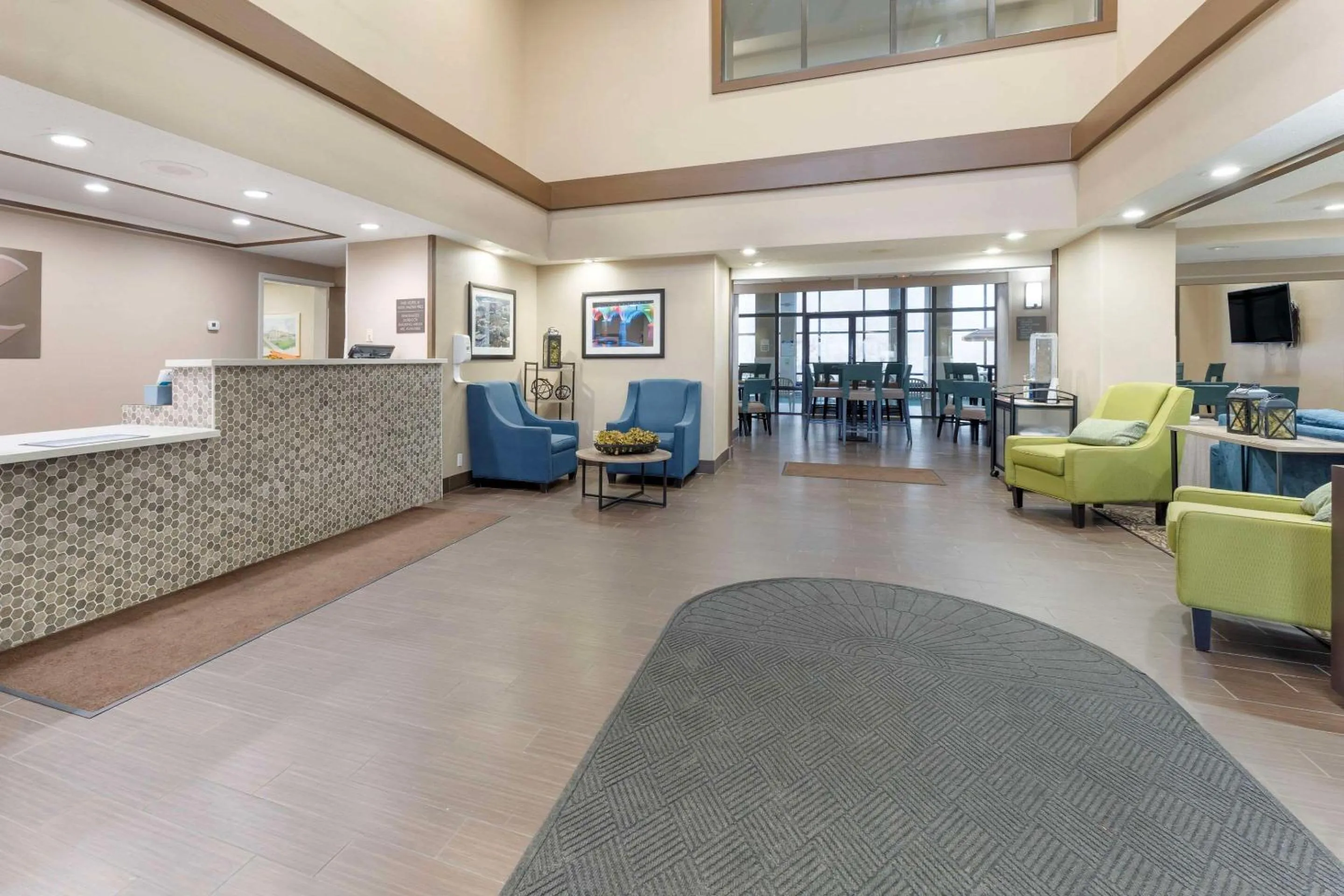Lobby or reception in Comfort Inn & Suites