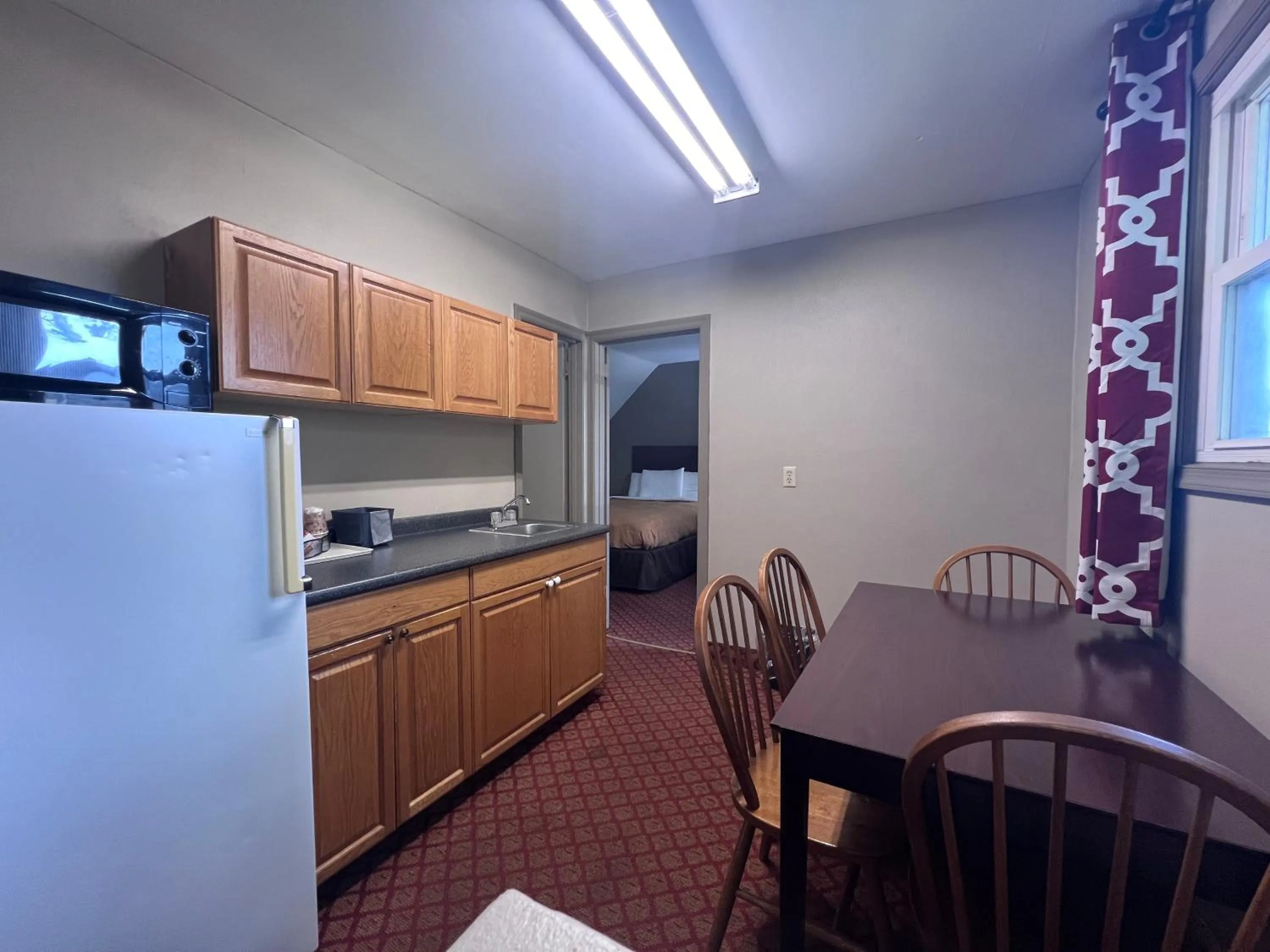 Rodeway Inn & Suites Hershey Chocolate Avenue