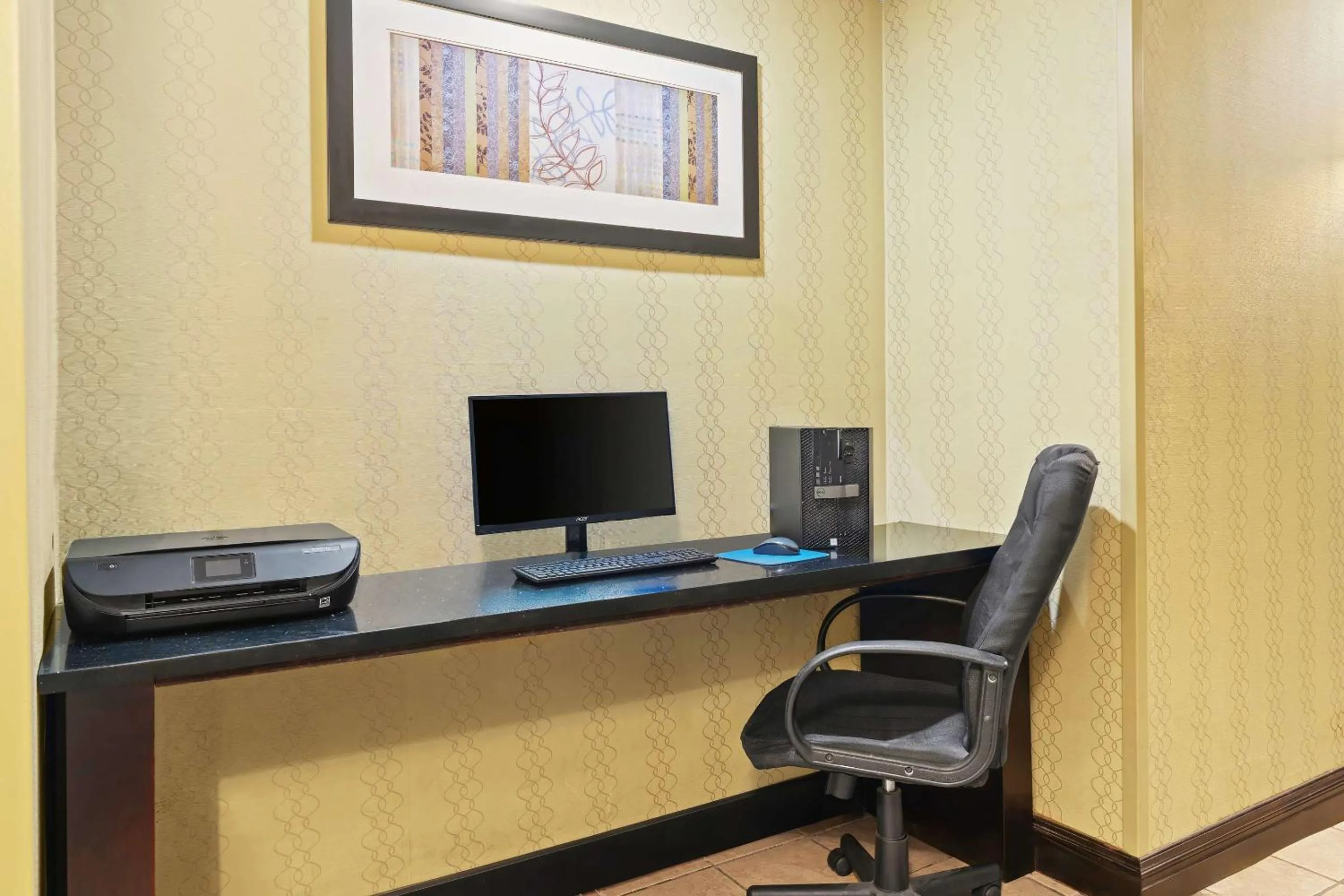 Business facilities in Comfort Inn Lehigh Valley West