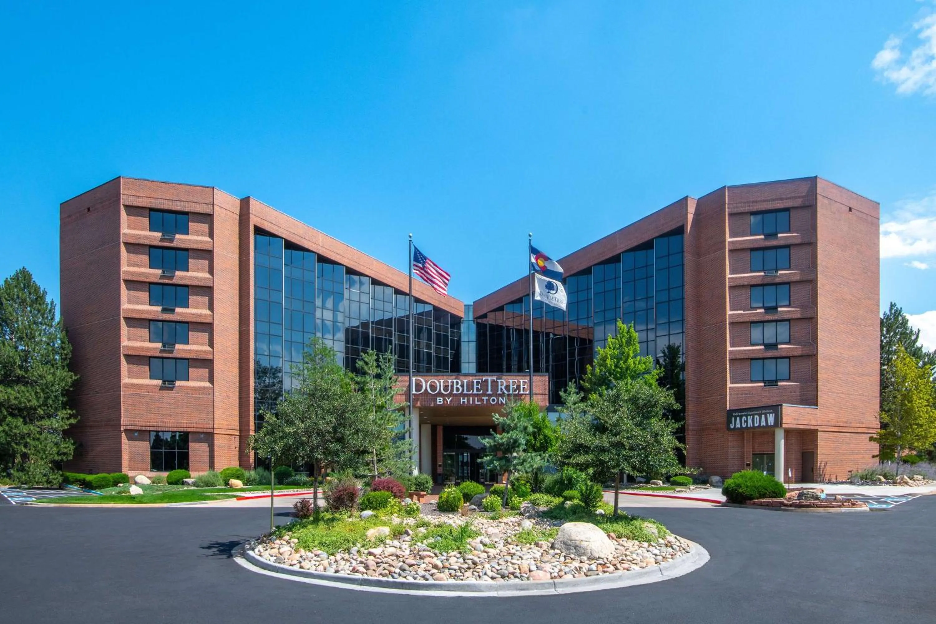 Property building in DoubleTree by Hilton Hotel Denver - Aurora
