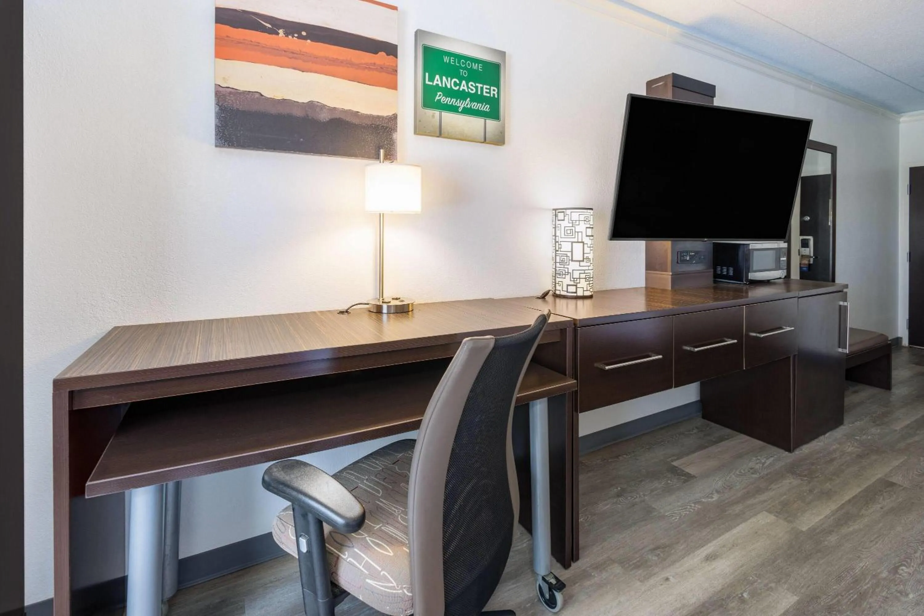 Photo of the whole room in Baymont by Wyndham Lancaster PA Dutch Country