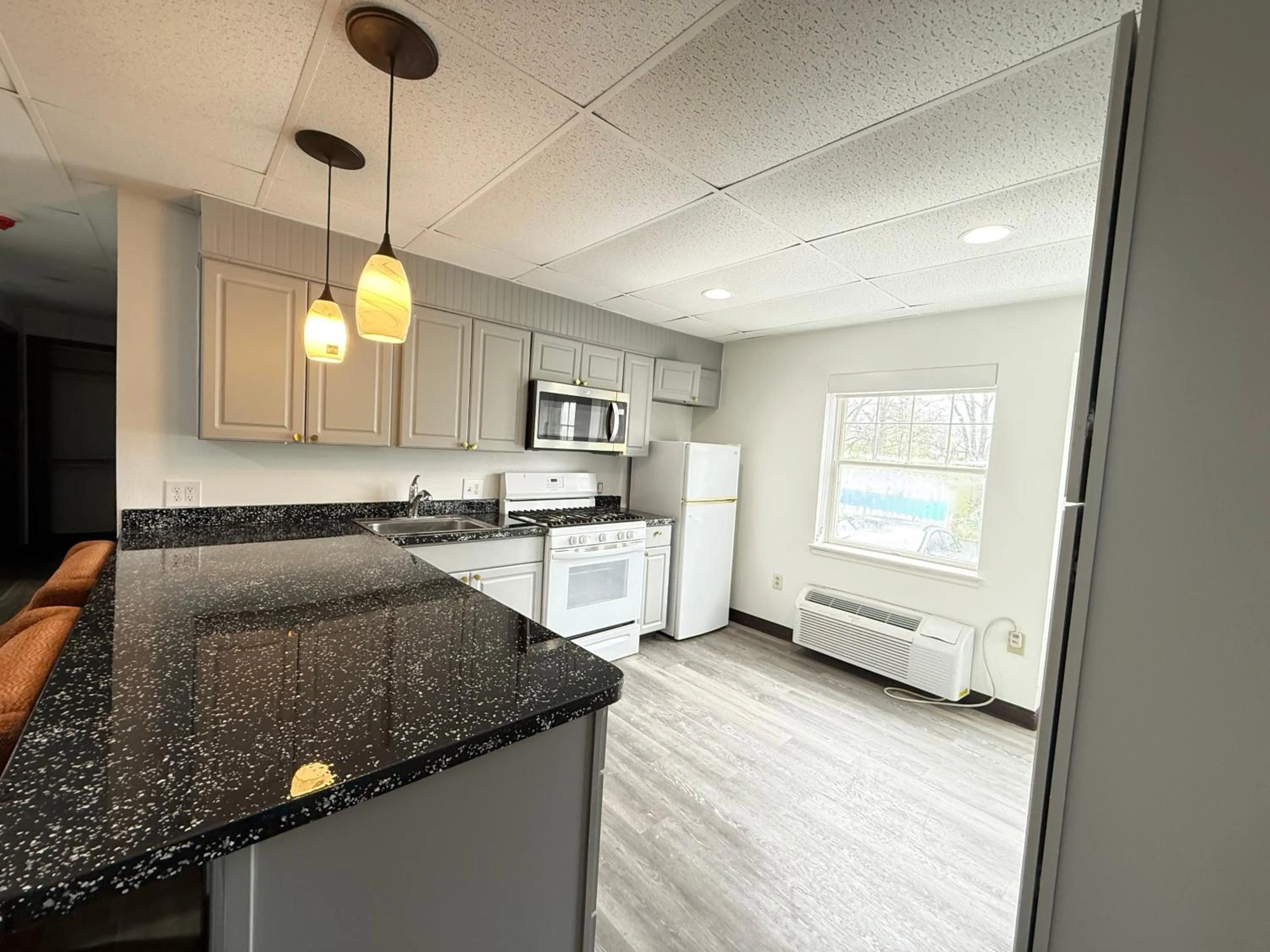 Kitchen or kitchenette in Baymont by Wyndham Lancaster PA Dutch Country