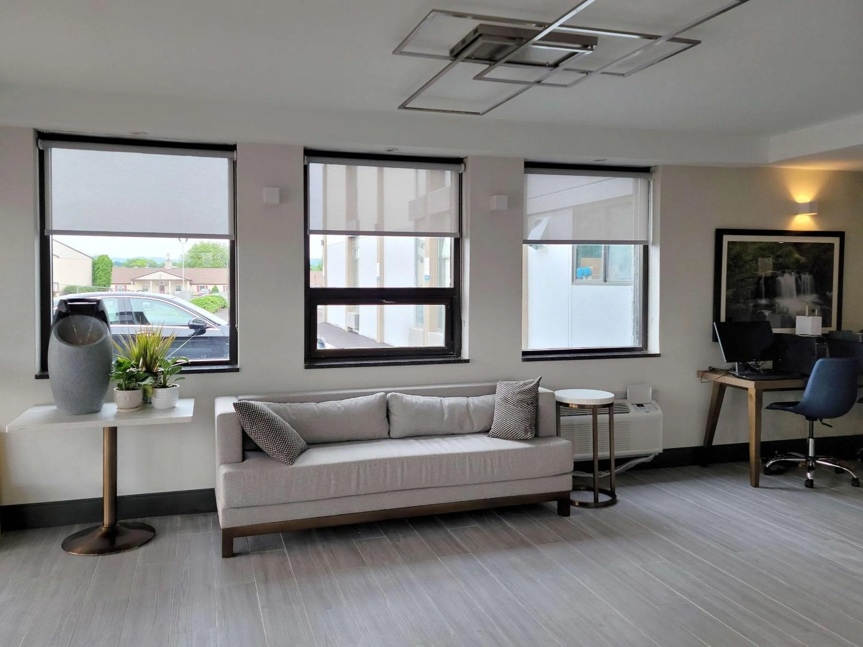 Lobby or reception in Comfort Inn & Suites Wyomissing-Reading