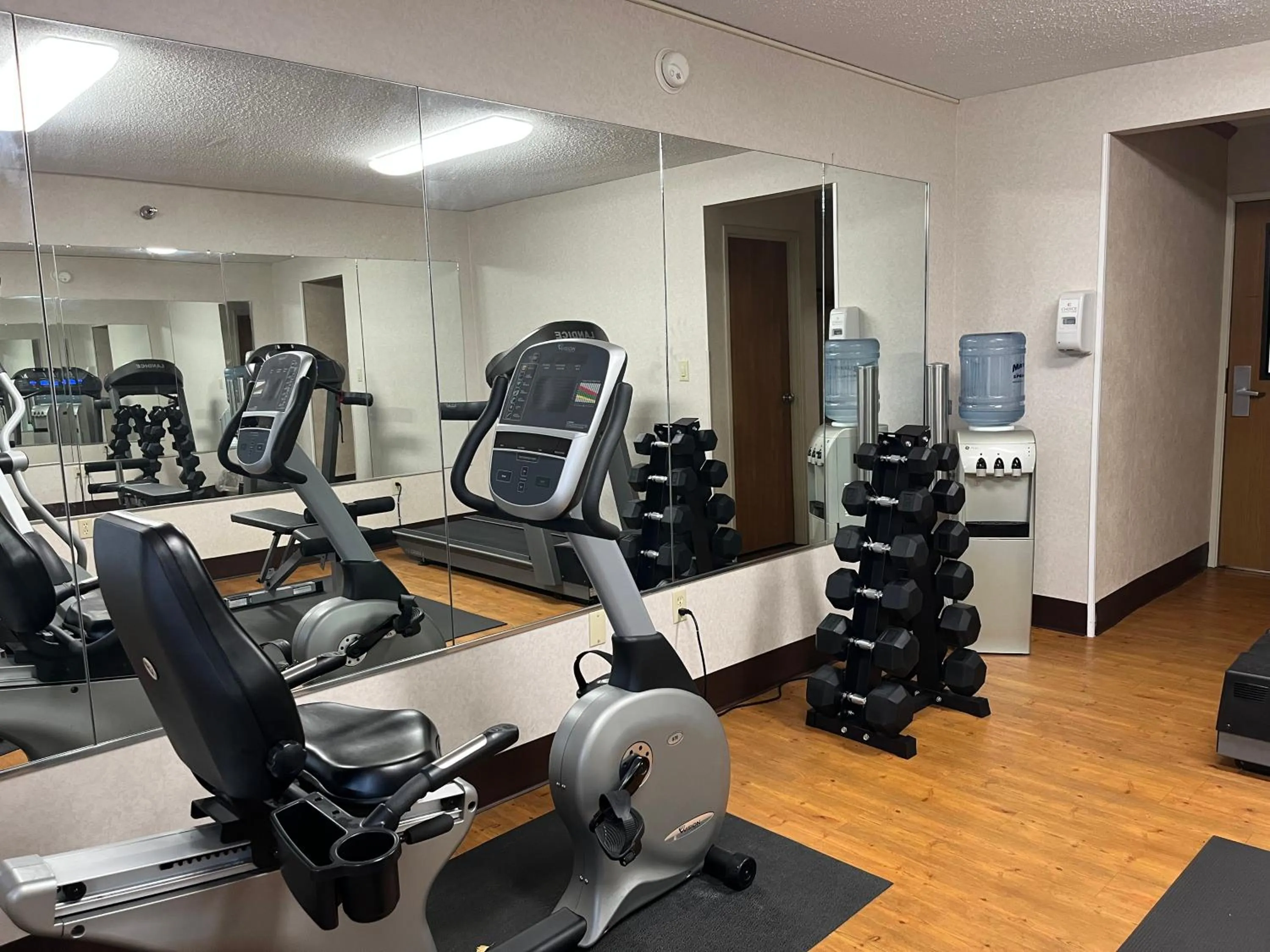 Fitness centre/facilities in Quality Inn Wilkes-Barre near Arena