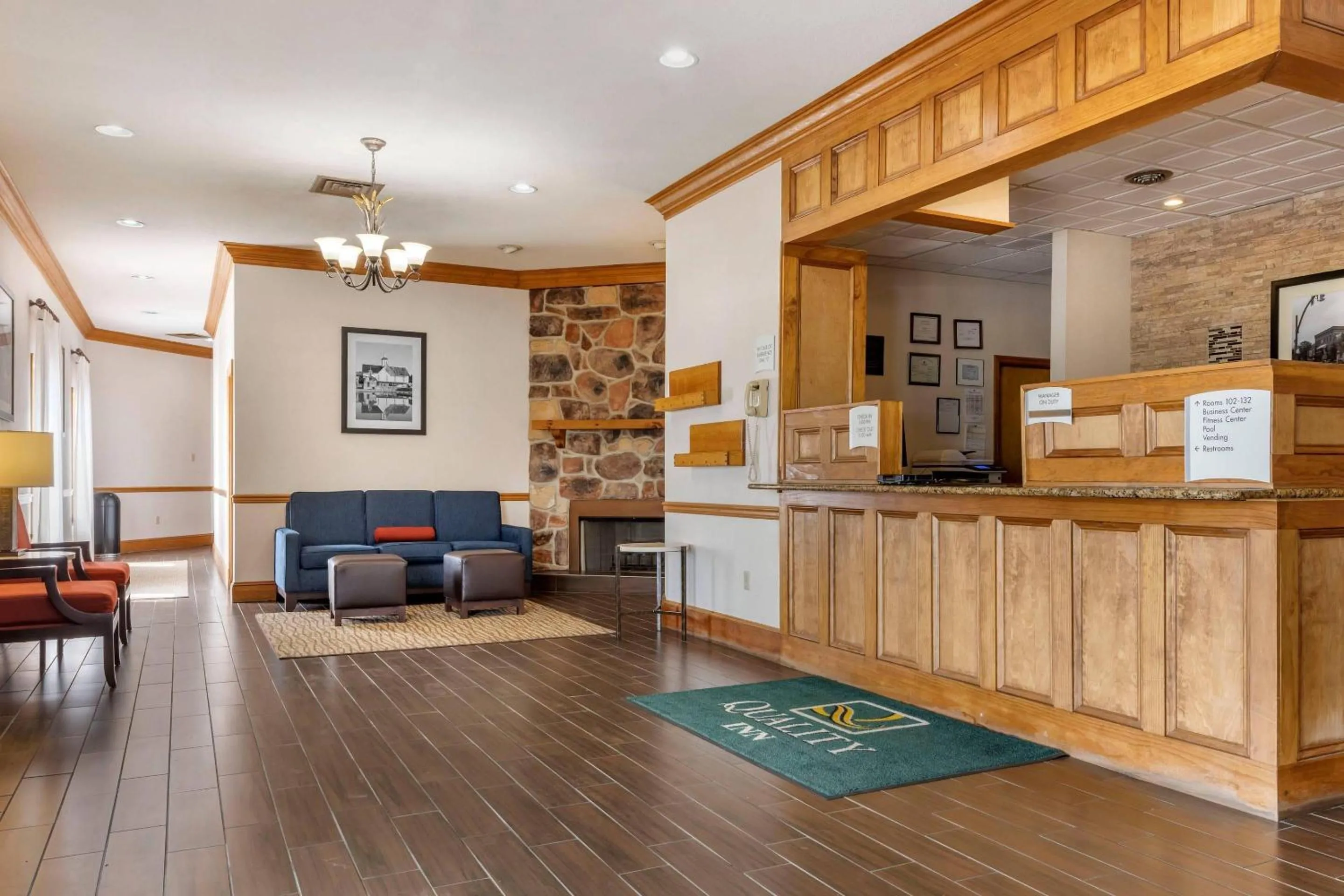 Lobby or reception in Quality Inn Selinsgrove