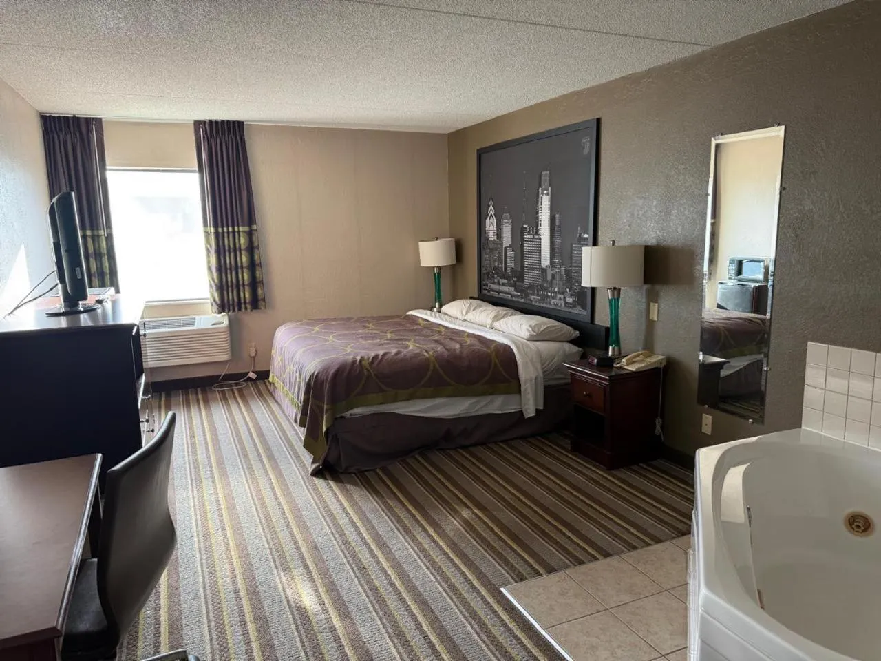 Bed in Super 8 by Wyndham Chambersburg I-81