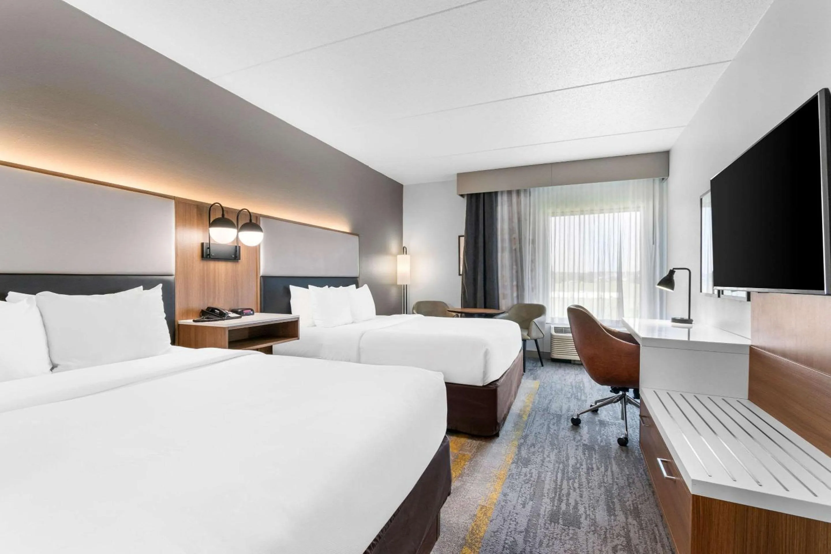 Bedroom, Bed in Comfort Inn & Suites York North