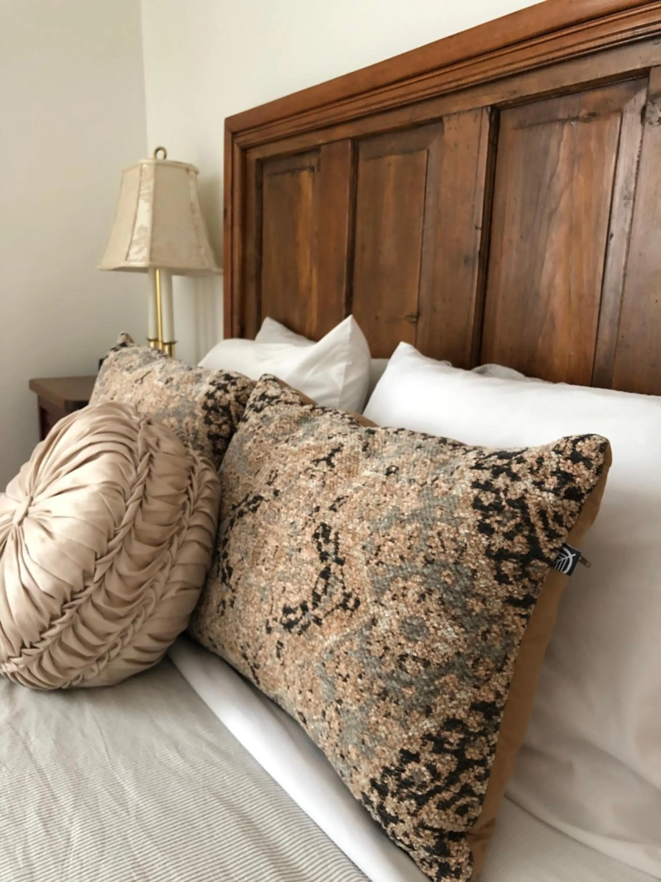 Bed in AUBERGE Knowlton